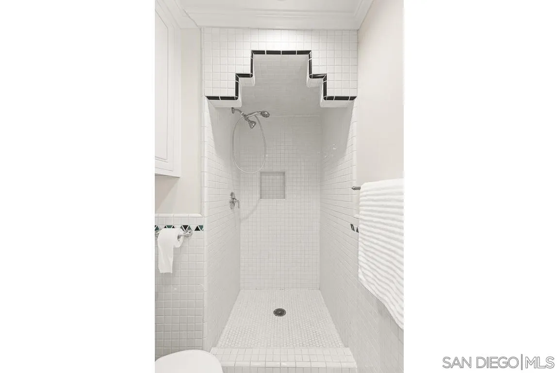 https://cdn.realtyfeed.com/cdn/127/260009800/066809b0c716e615b4331d134ac01e18.webp