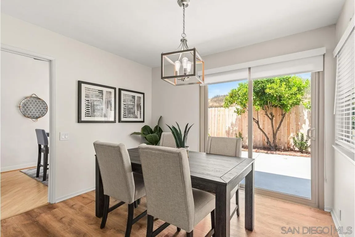 https://cdn.realtyfeed.com/cdn/127/260009800/132bf45982436dde00778c161f965850.webp