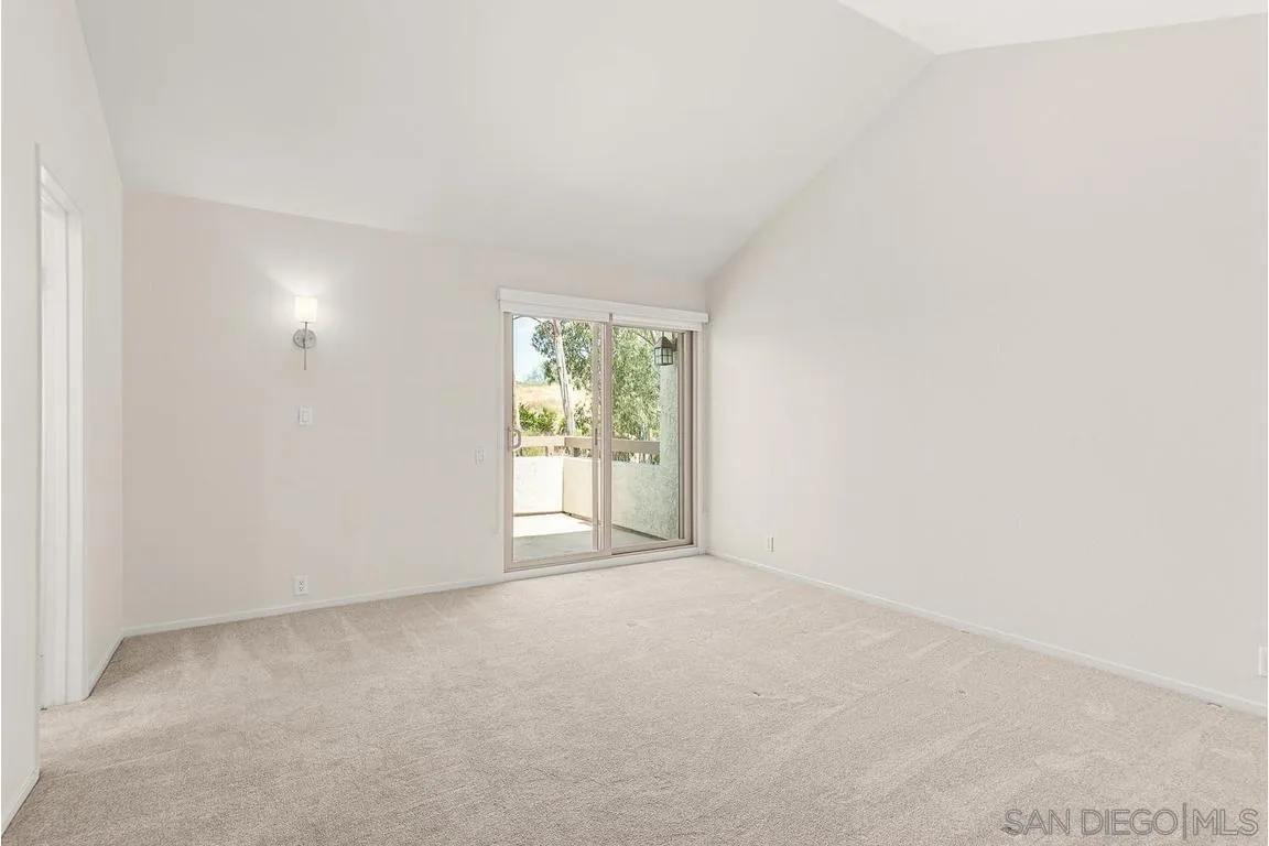 https://cdn.realtyfeed.com/cdn/127/260009800/a096a15b4adfd452c5019fad6fd9e926.webp