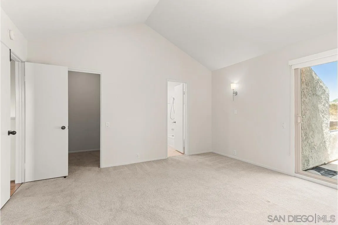 https://cdn.realtyfeed.com/cdn/127/260009800/e1632adc1027a3de0882252ab8d4d631.webp