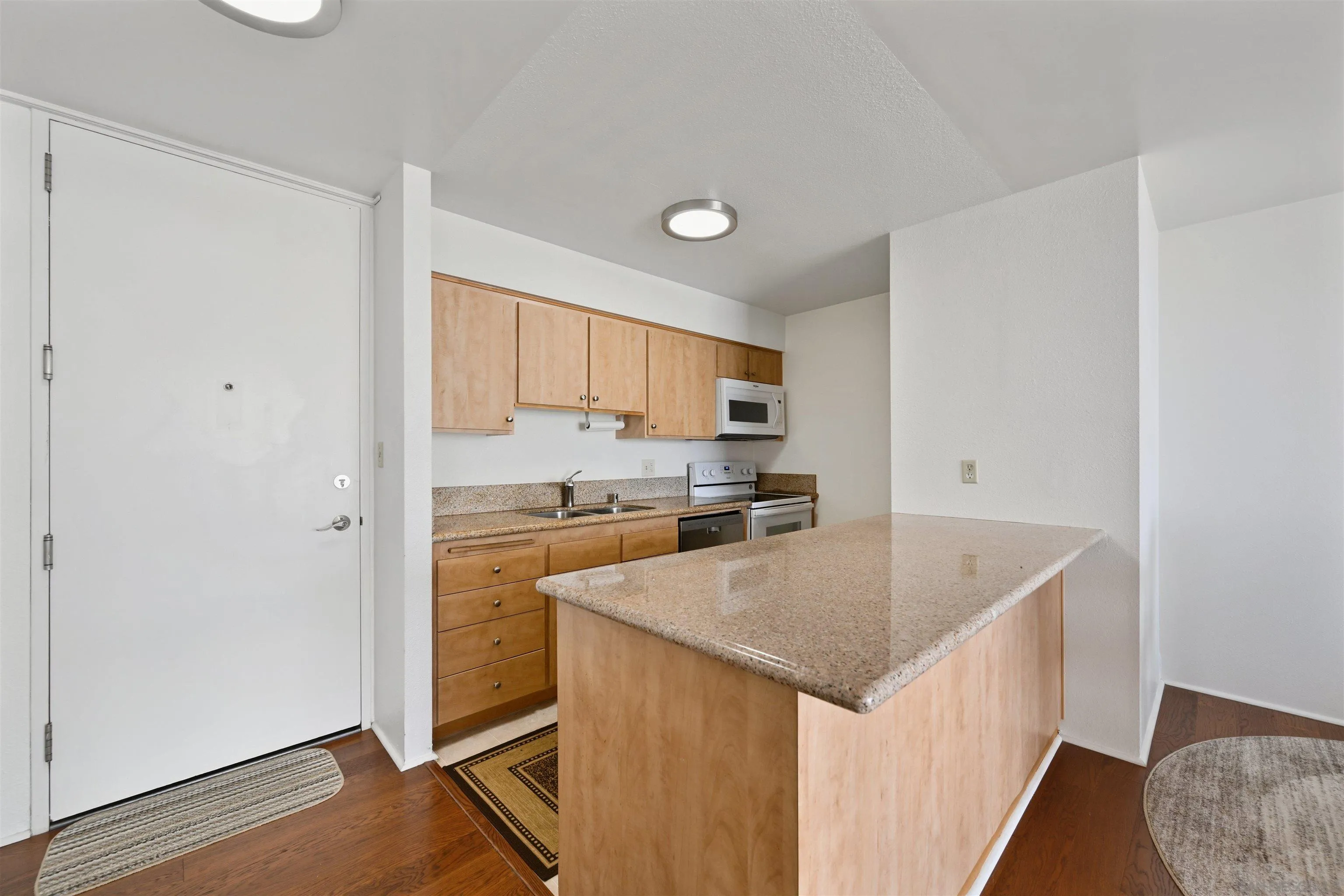 Photo #11: 260009802 Listing: Photo #11