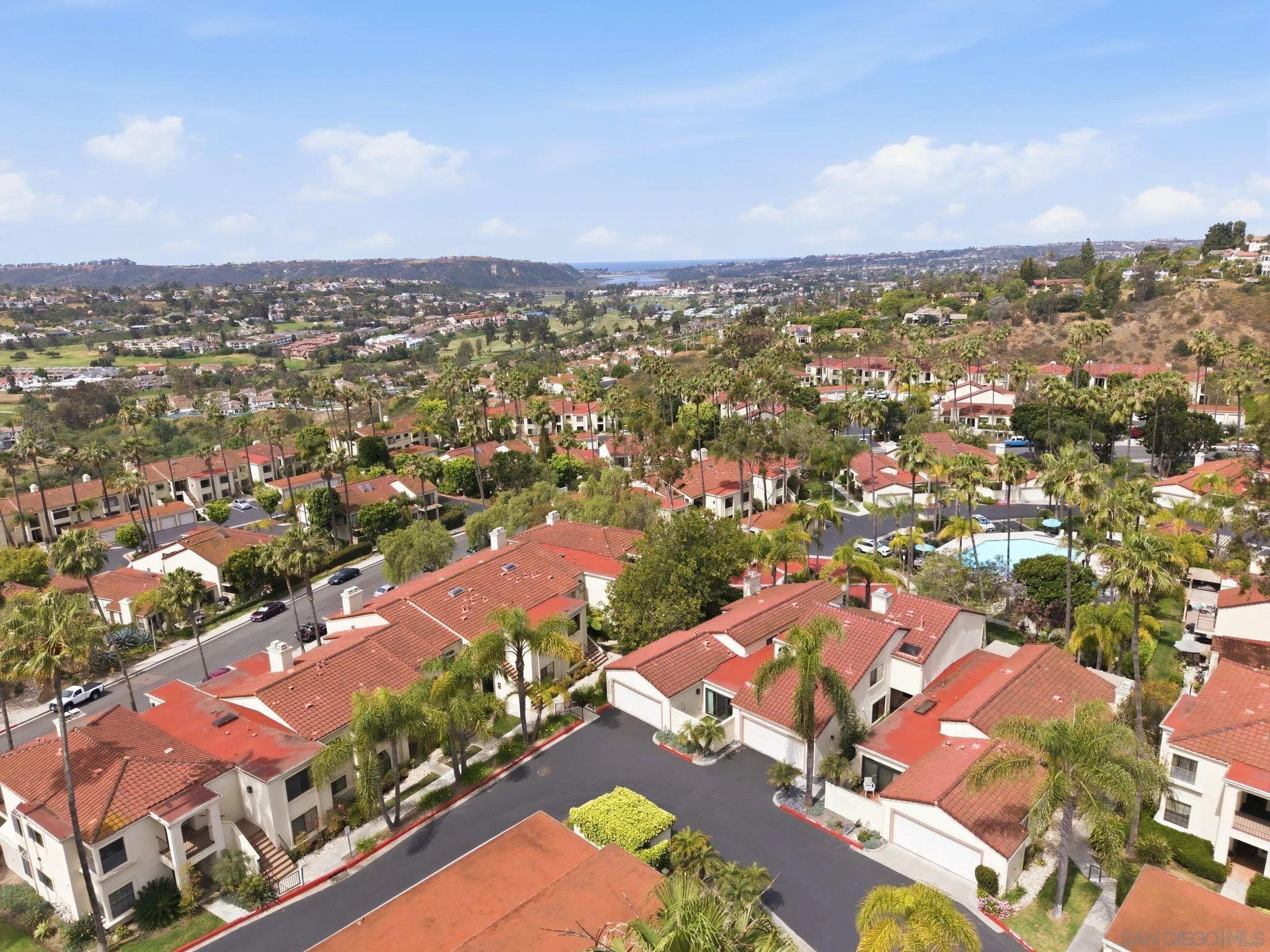 Photo #33: 260009803 Listing: Photo #33