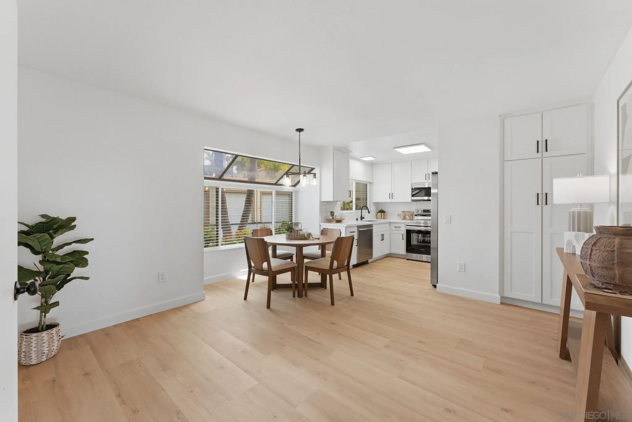 Photo #8: 260009803 Listing: Photo #8