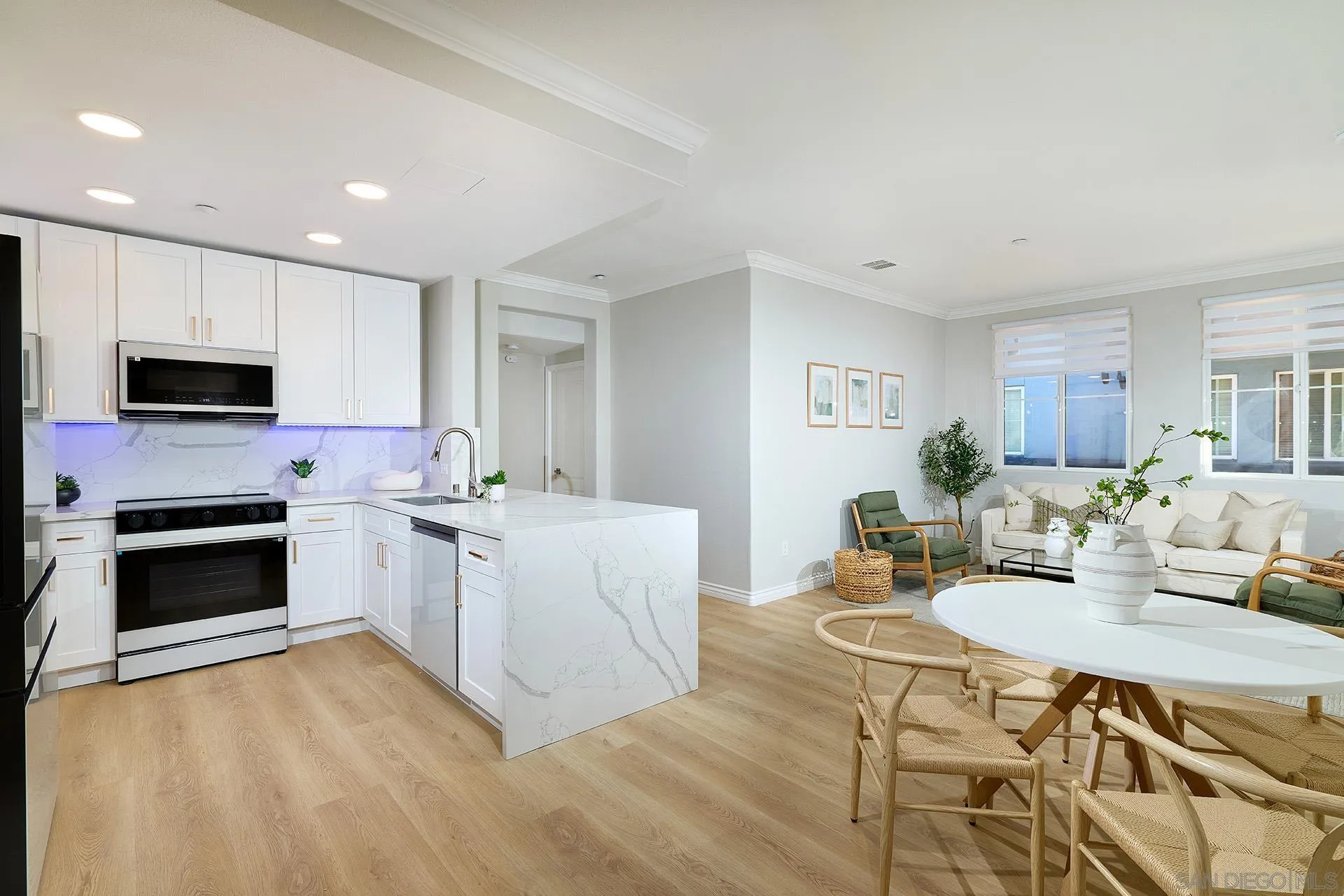 Photo #5: 260009805 Listing: Photo #5