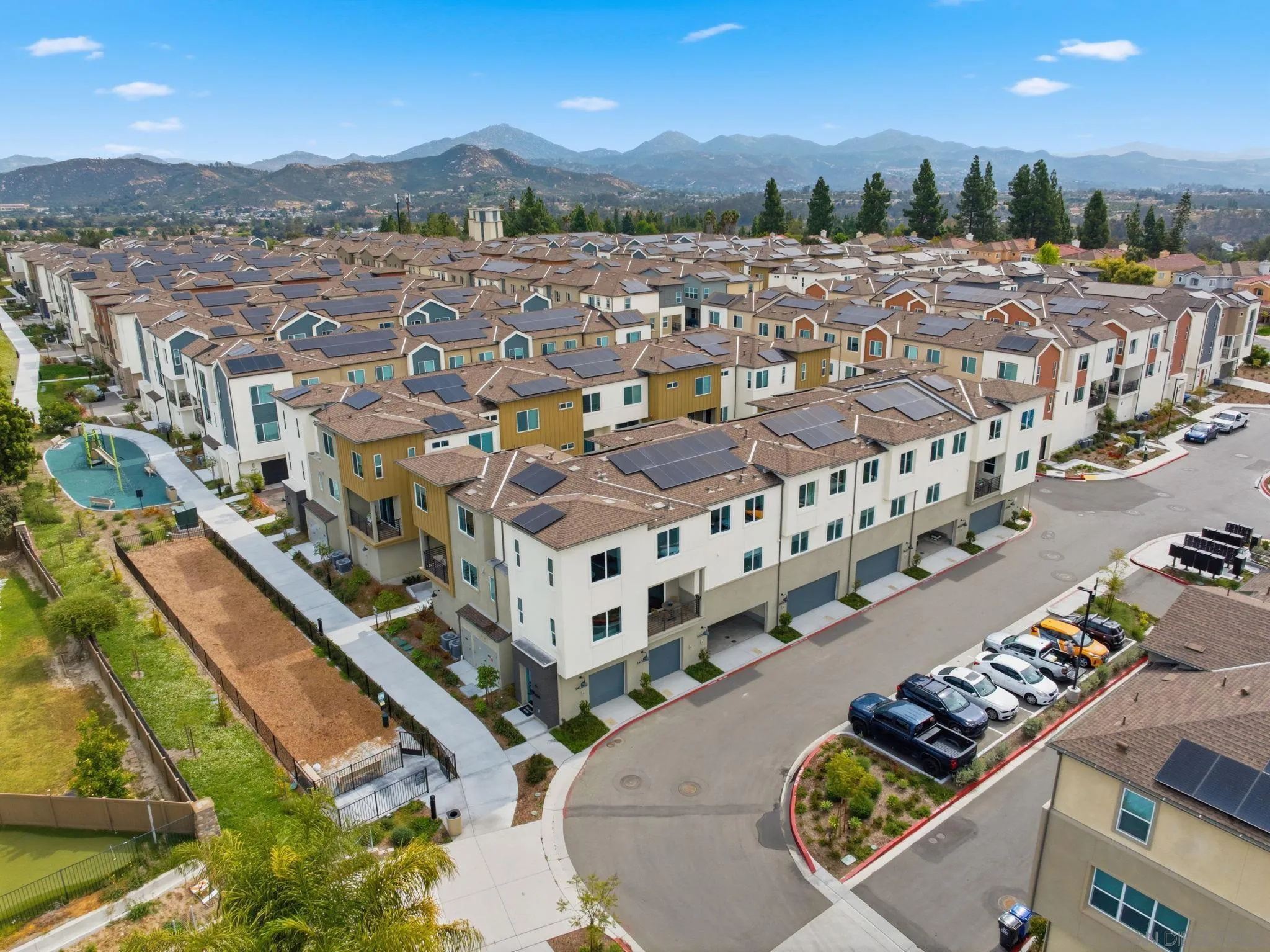 https://cdn.realtyfeed.com/cdn/127/260009812/c9caa06e47a30ba7e4403f857a1824a4.webp