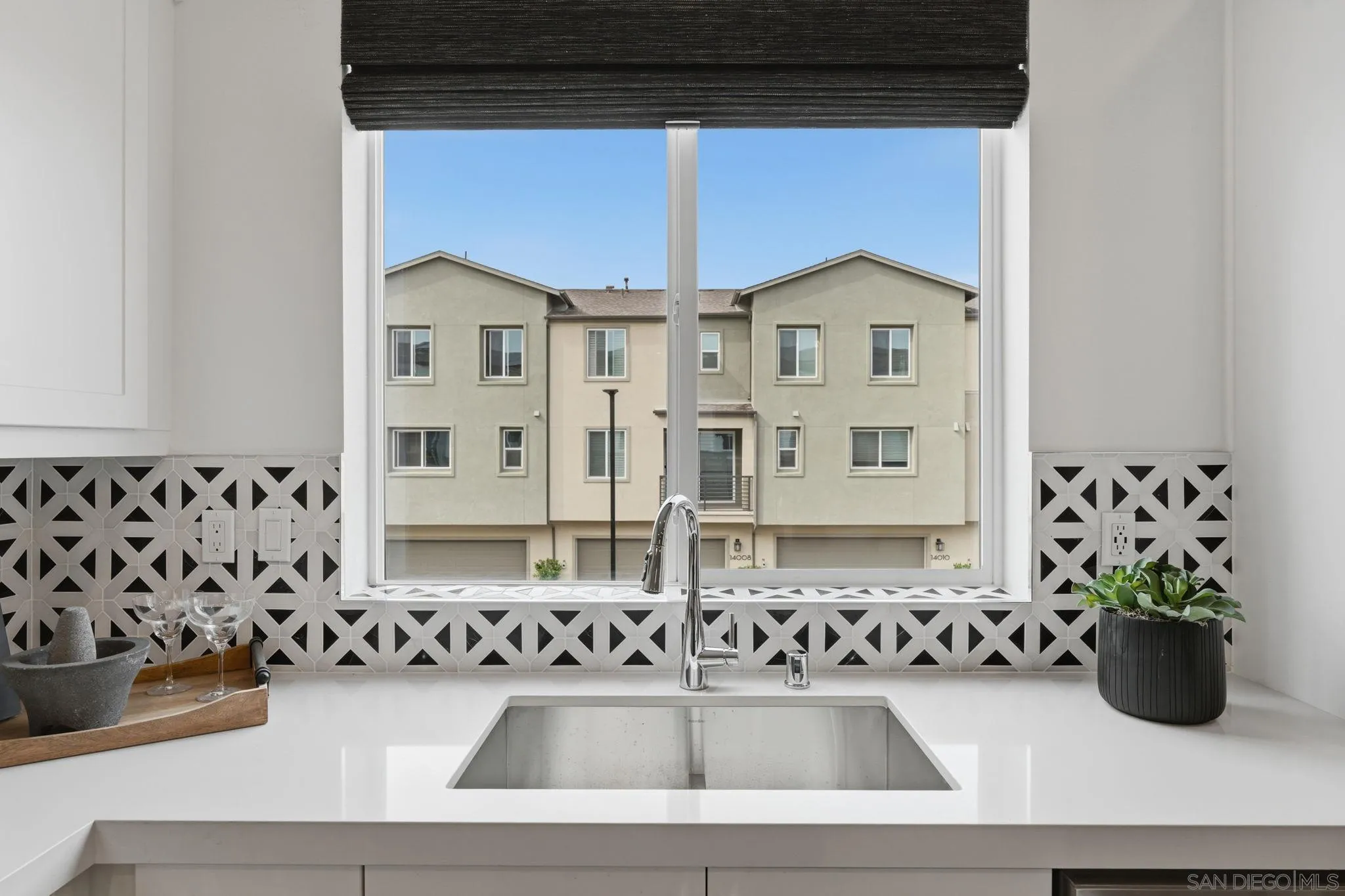 Photo #14: 260009813 Listing: Photo #14