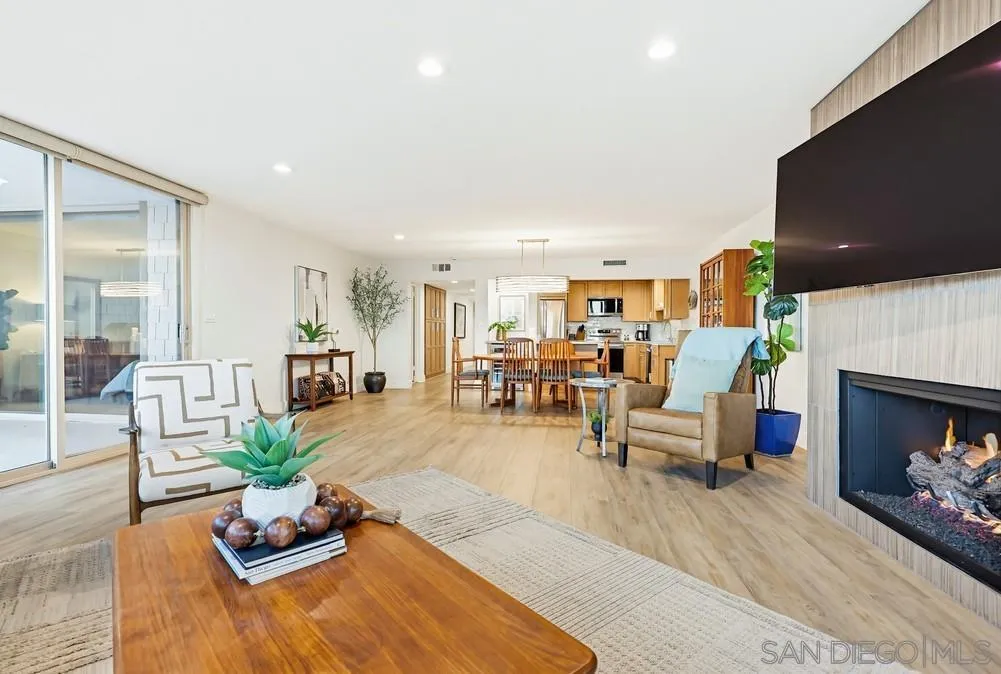 Photo #11: 260009815 Listing: Photo #11