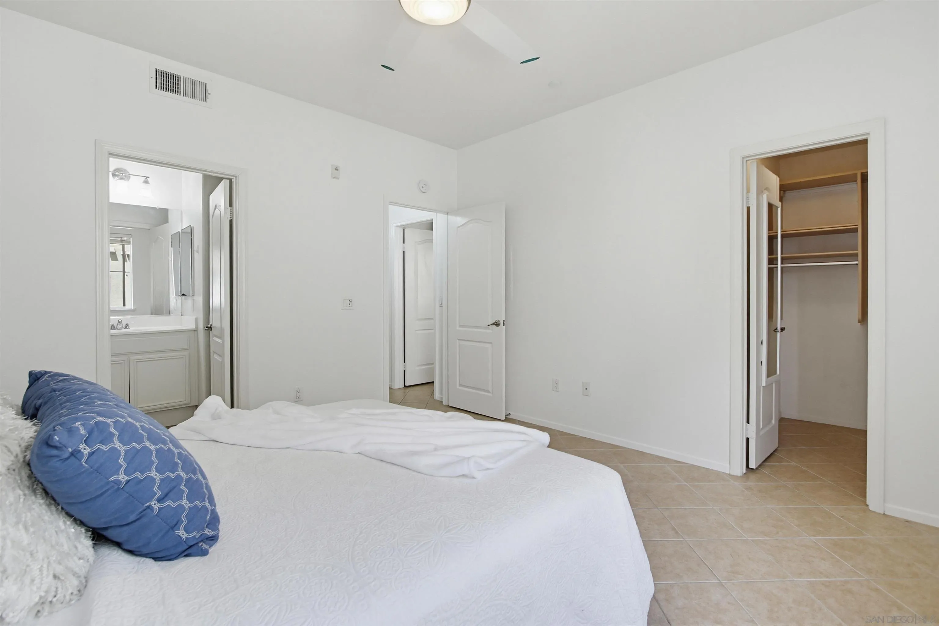 Photo #17: 260009816 Listing: Photo #17
