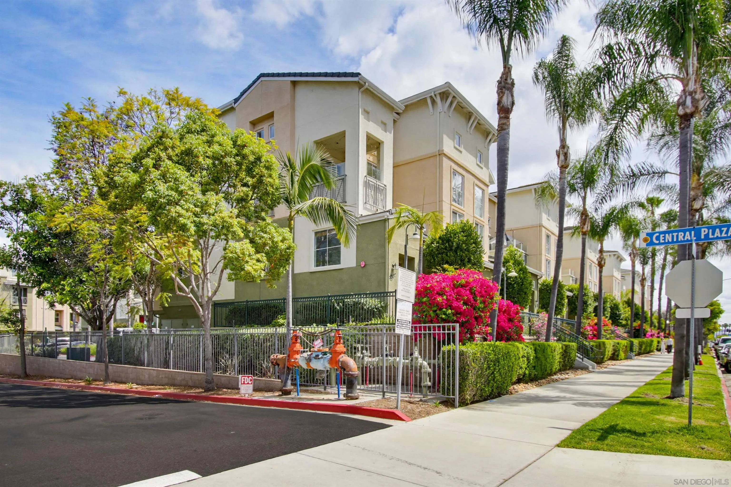 Photo #33: 260009816 Listing: Photo #33