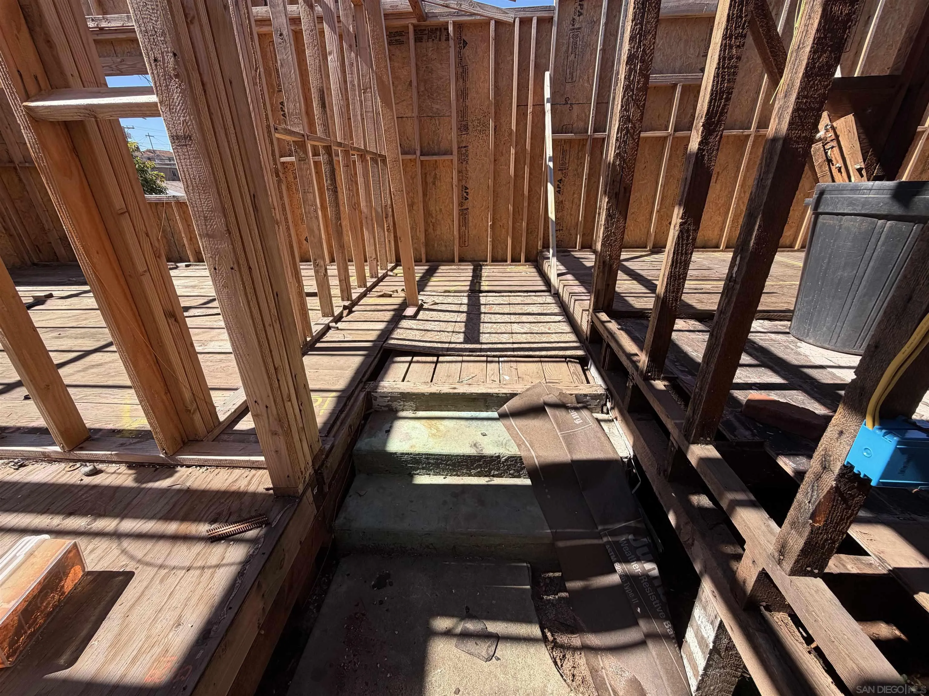 https://cdn.realtyfeed.com/cdn/127/260009819/07ef940f30dfaca2c9e21cc924b00920.webp