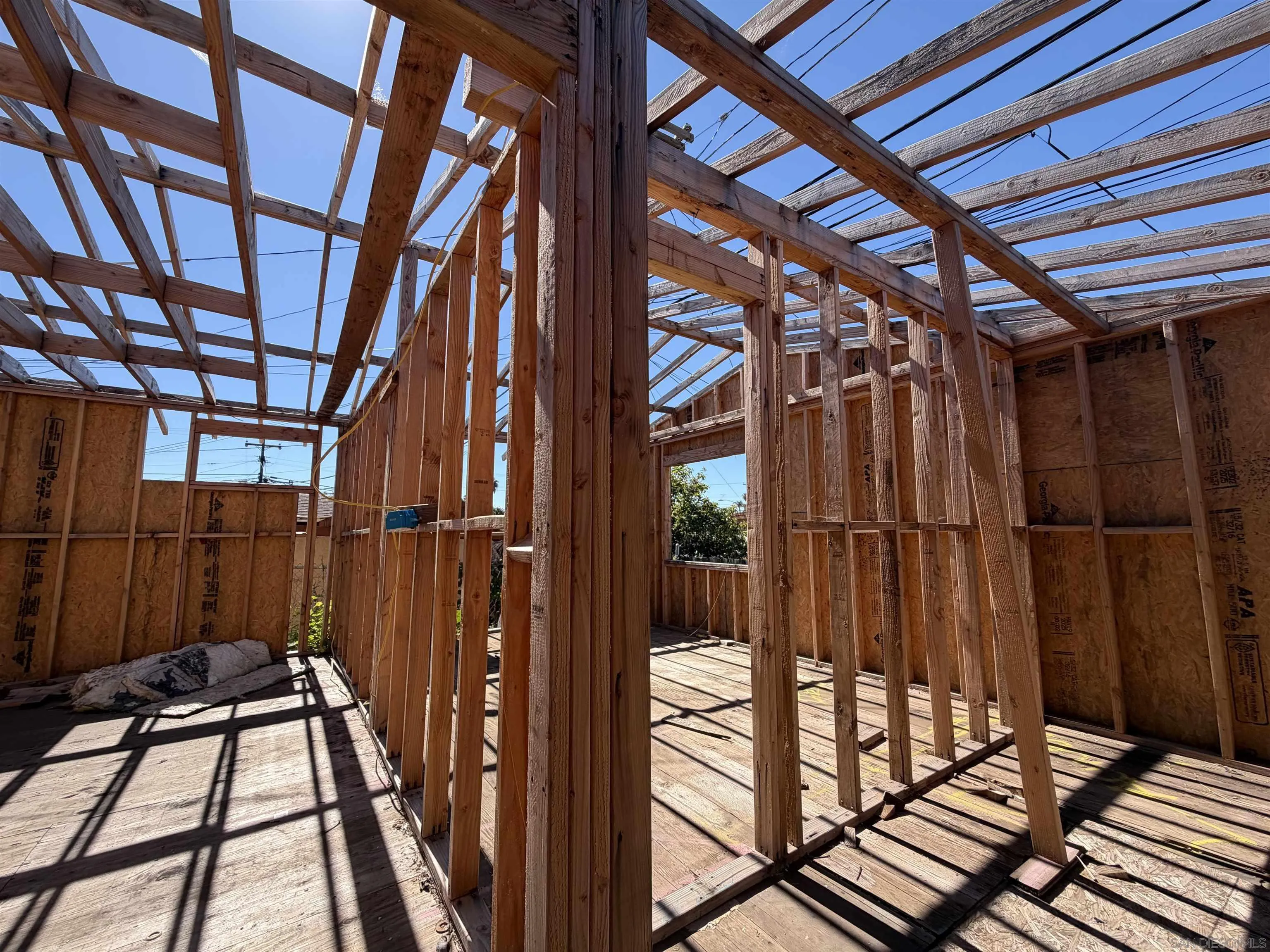 https://cdn.realtyfeed.com/cdn/127/260009819/ae9611b757f21632efd6409c7da07243.webp