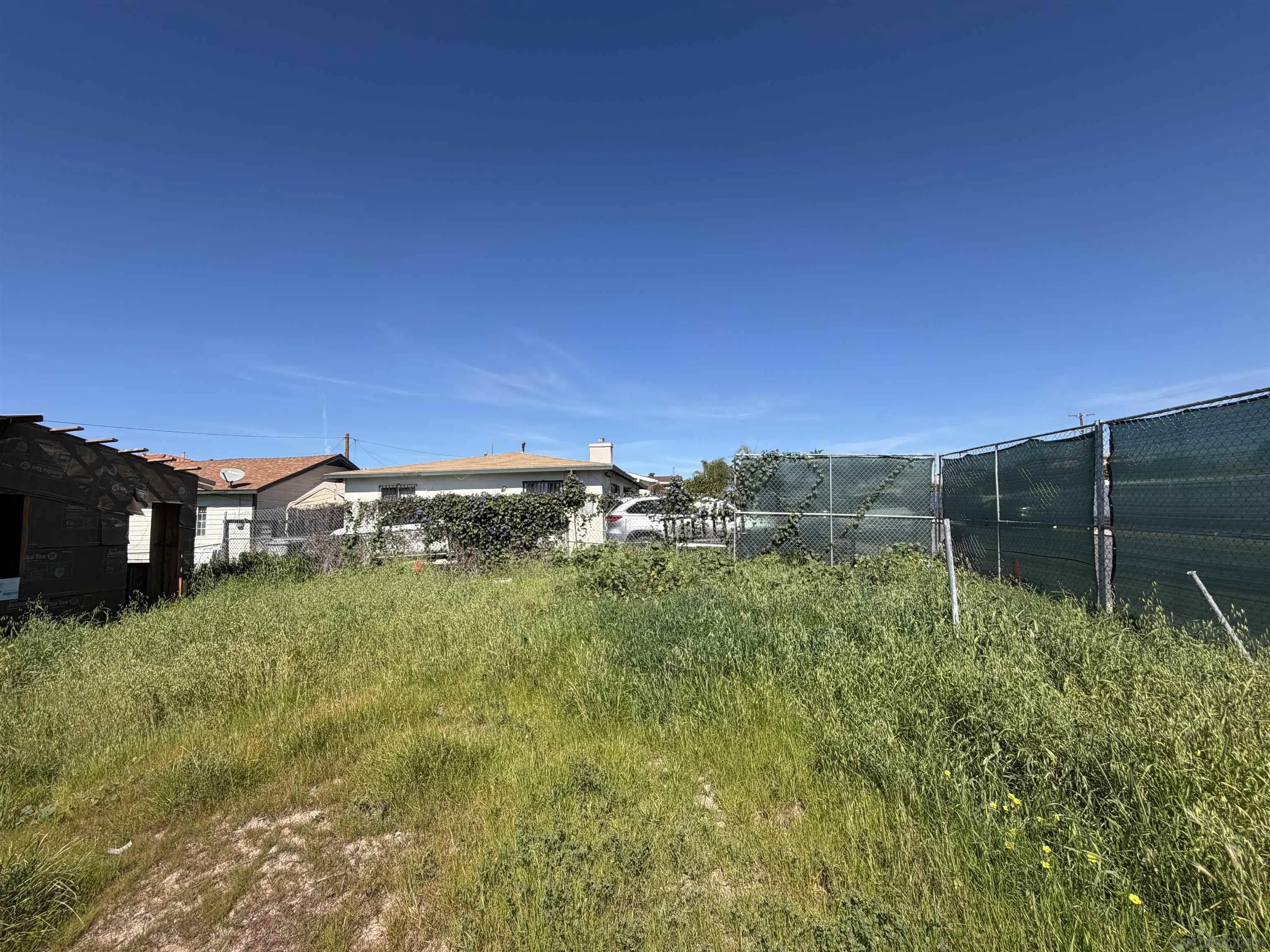 https://cdn.realtyfeed.com/cdn/127/260009819/fb749516cd379b9b816661819cc271b8.webp