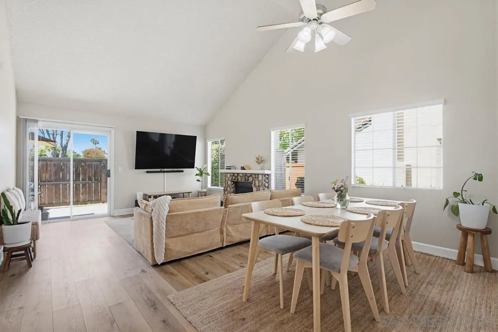 431 Nantucket, Escondido, CA, 92027