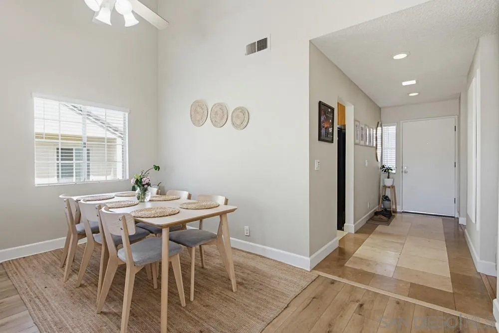 431 Nantucket, Escondido, CA, 92027