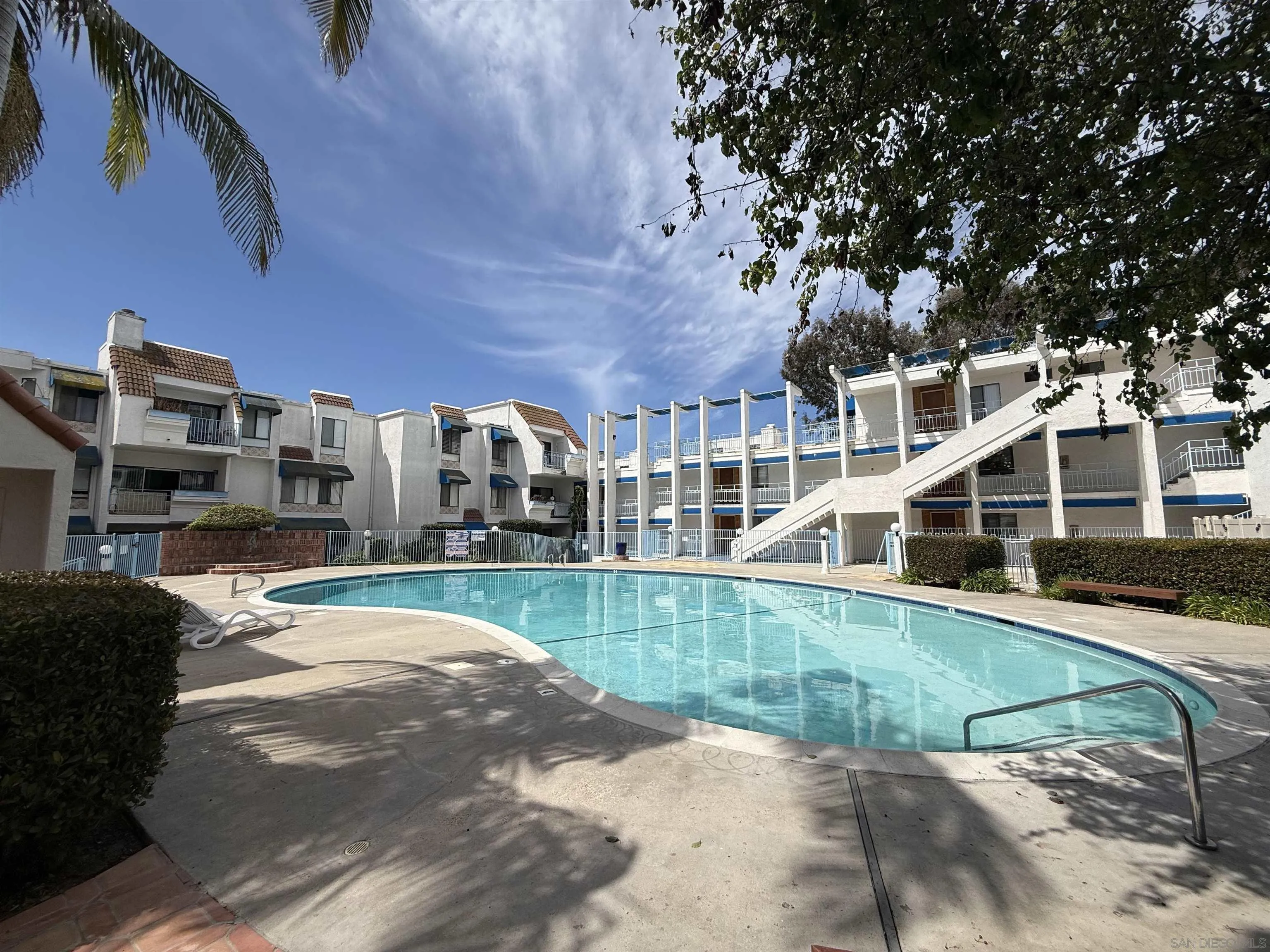 https://cdn.realtyfeed.com/cdn/127/260009825/57668724e477bf5be827e159f46cfac0.webp