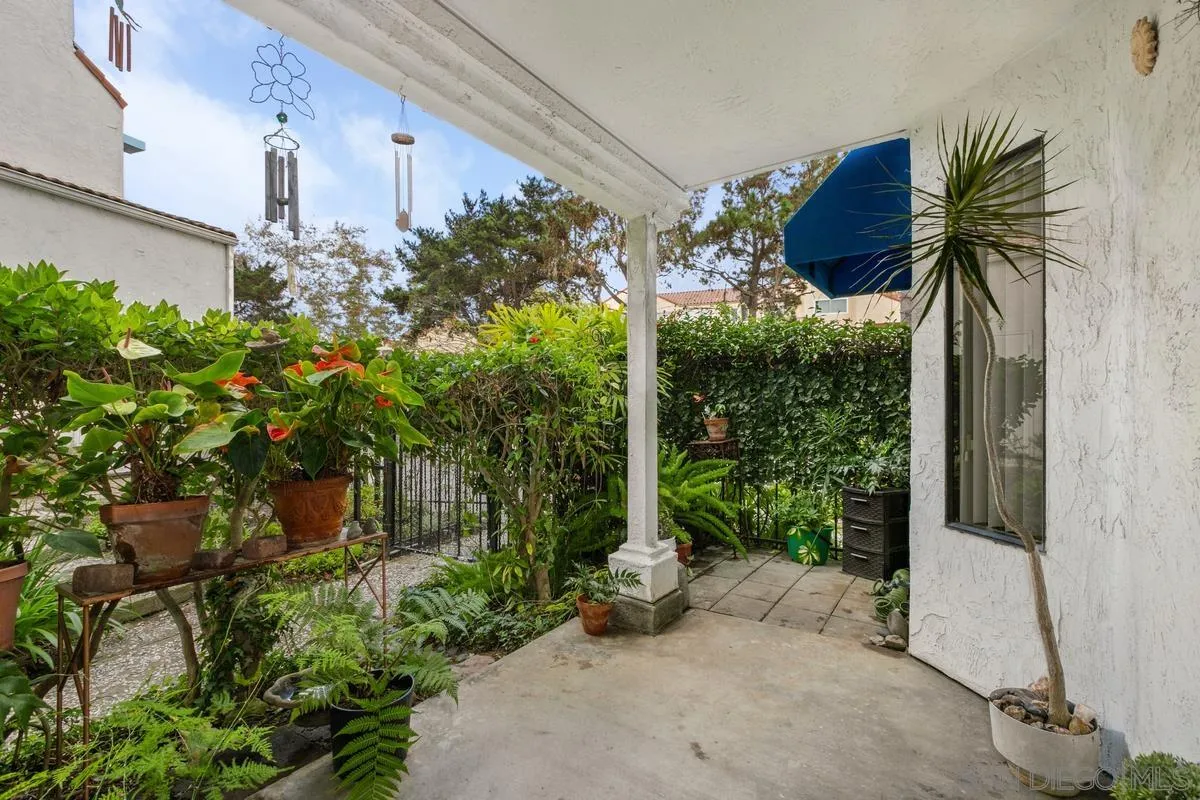8308 Regents Rd UNIT&nbsp;1o, San Diego, CA, 92122