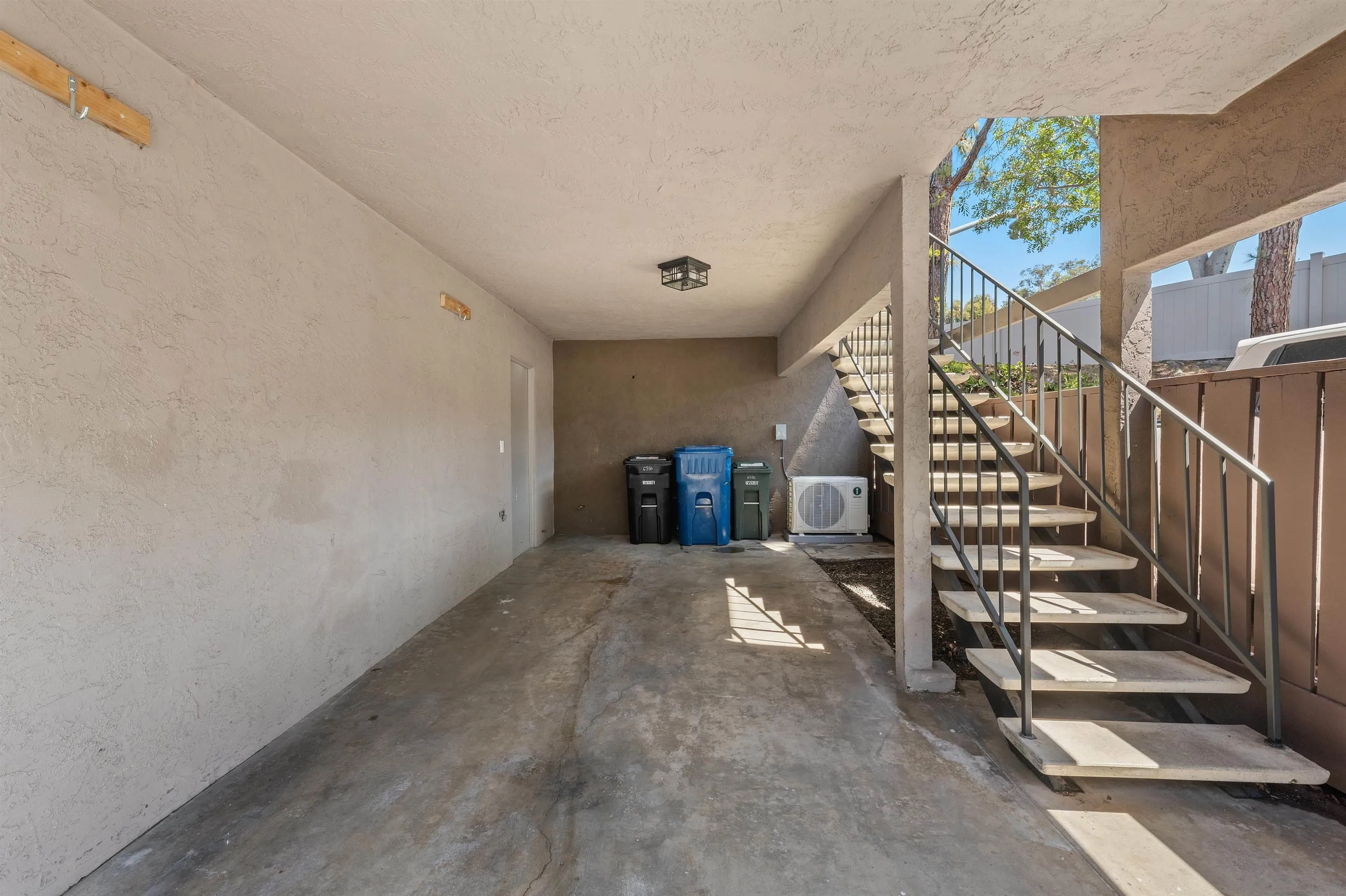 Photo #33: 260009830 Listing: Photo #33