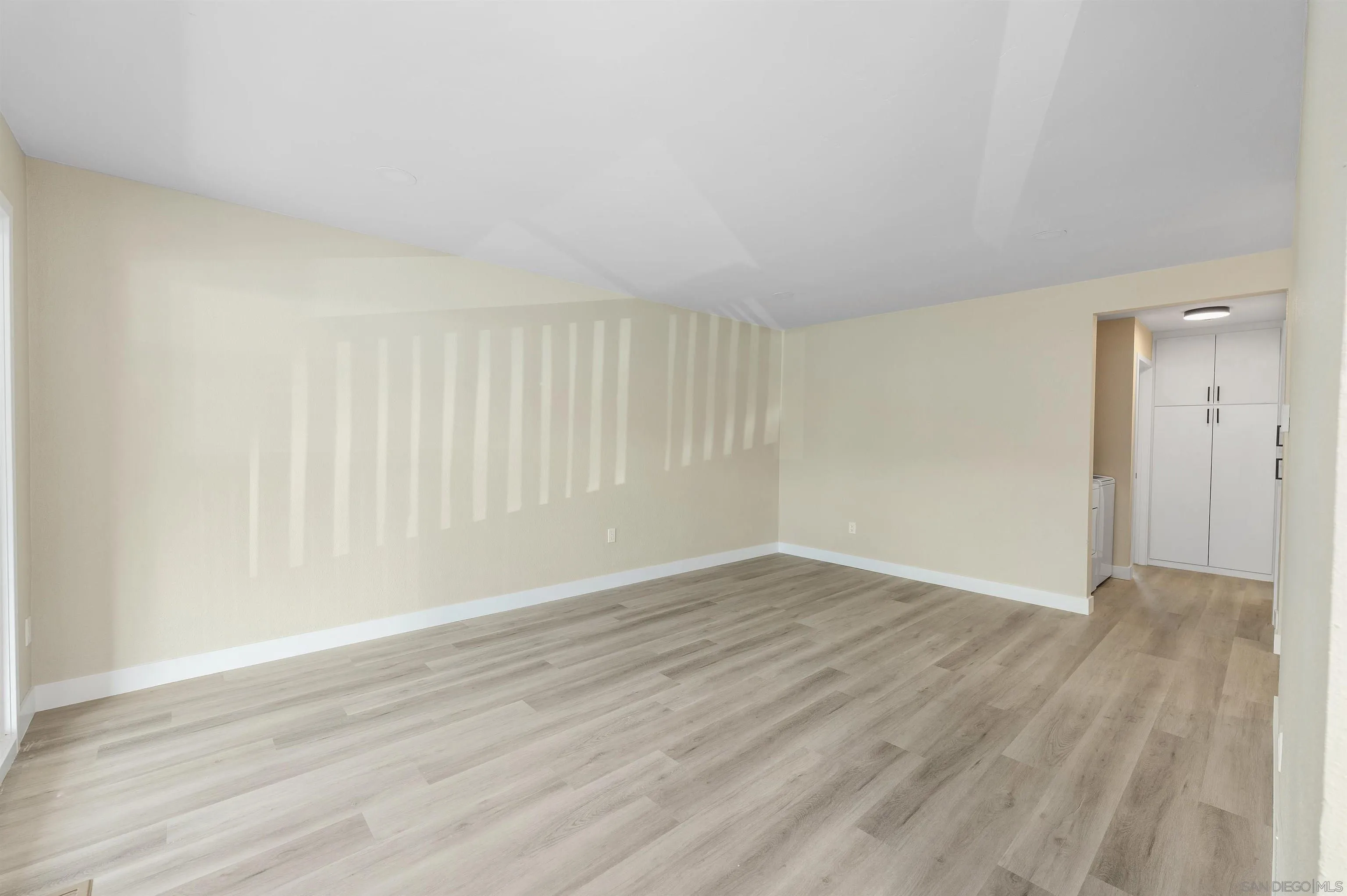 Photo #38: 260009830 Listing: Photo #38