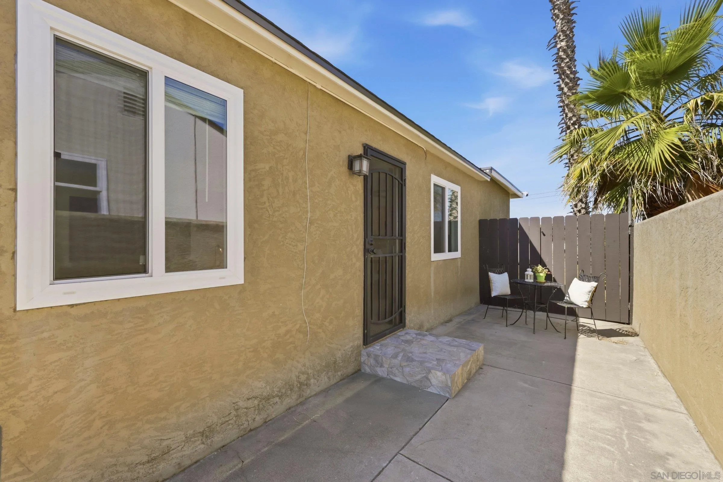 https://cdn.realtyfeed.com/cdn/127/260009836/ce06be47ed8c2612d412b4819904c8cf.webp