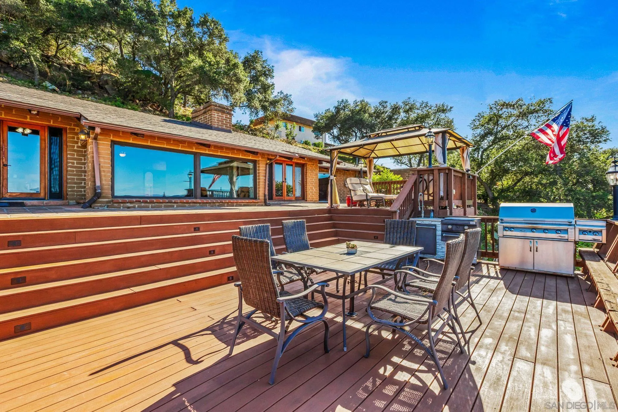 https://cdn.realtyfeed.com/cdn/127/260009838/4645d6518a0c594f250554196ff560fc.webp