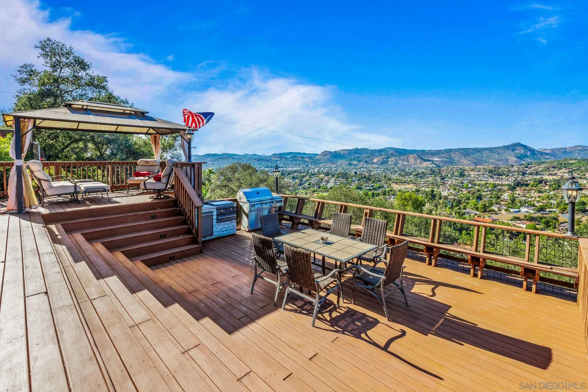 https://cdn.realtyfeed.com/cdn/127/260009838/46ef896117d1f46b273f0272bfe67cea.webp