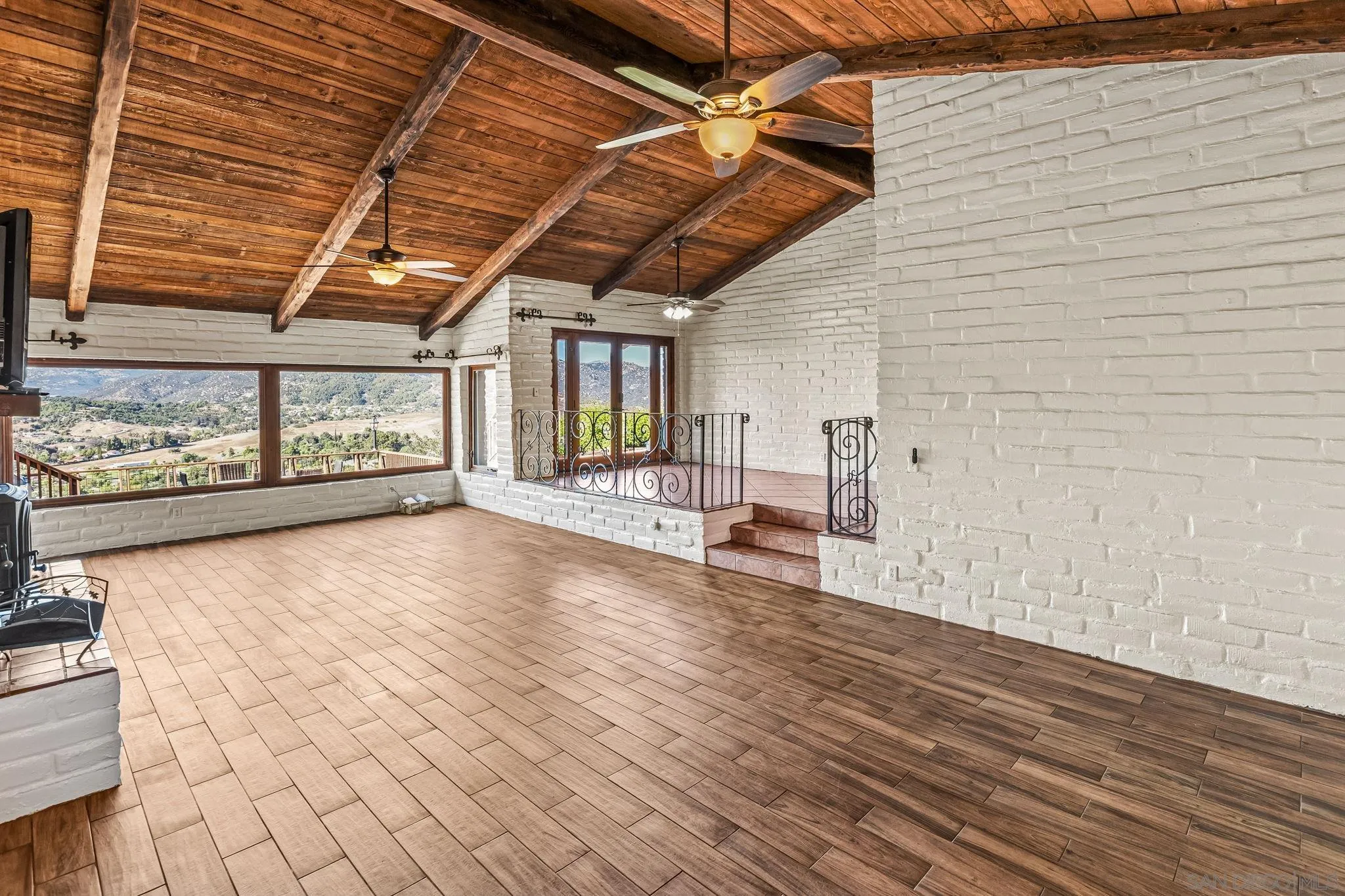 https://cdn.realtyfeed.com/cdn/127/260009838/a30dd934953b1746a16b79a95f066645.webp