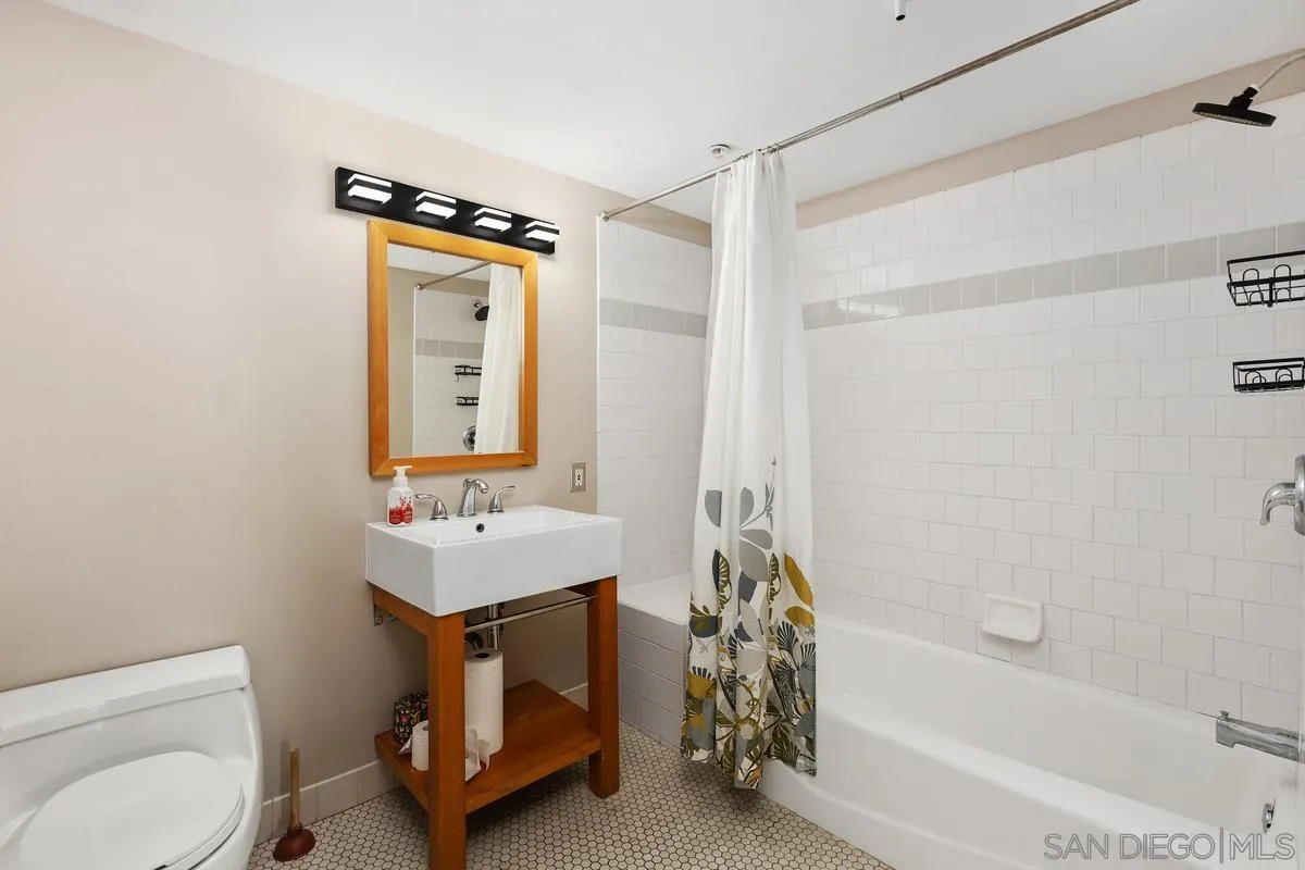 Photo #22: 260009843 Listing: Photo #22