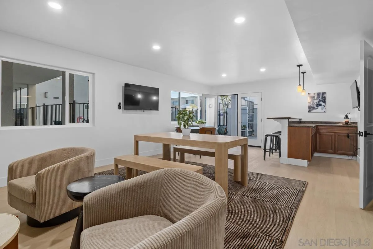 Photo #33: 260009849 Listing: Photo #33