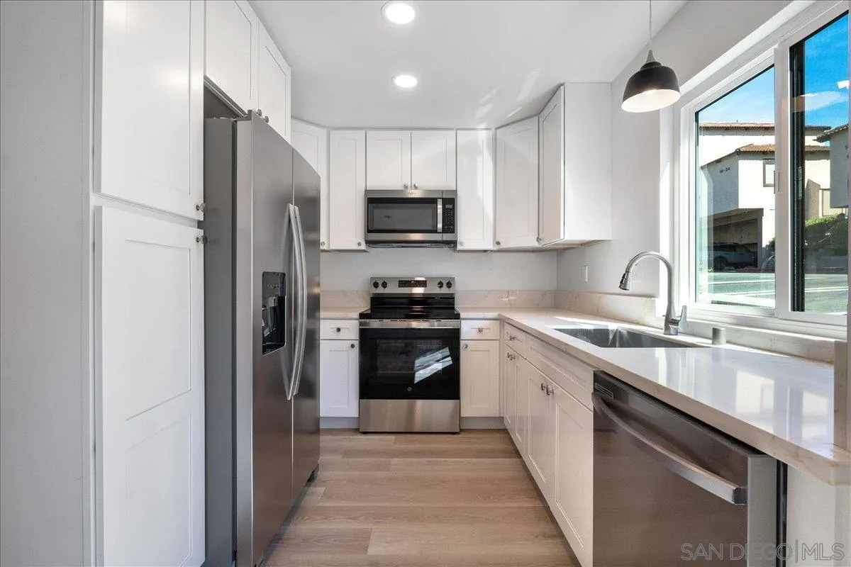 833 60th st, San Diego, CA, 92114