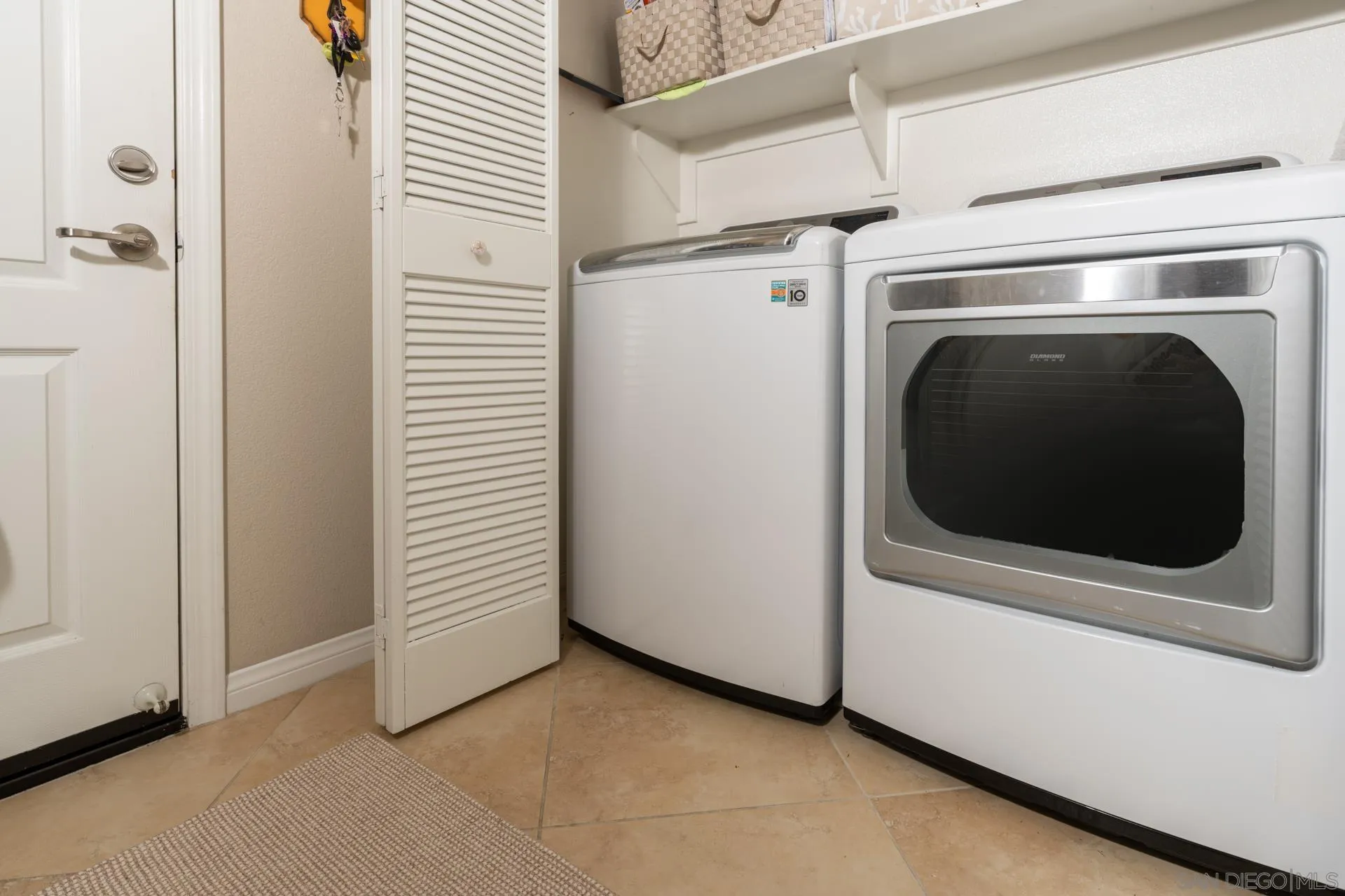 https://cdn.realtyfeed.com/cdn/127/260009858/99ad283fda411ce7aaf89e4cc46f254d.webp