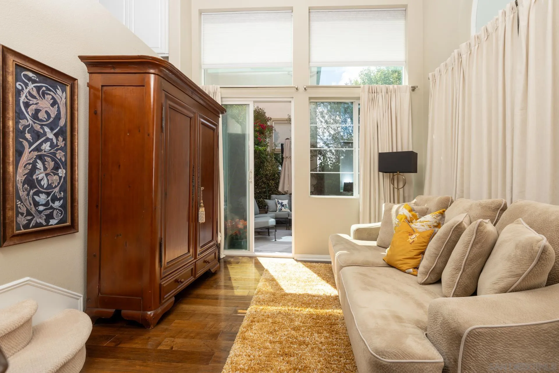 https://cdn.realtyfeed.com/cdn/127/260009858/dfa613f91c484d75cde80a505911dd74.webp