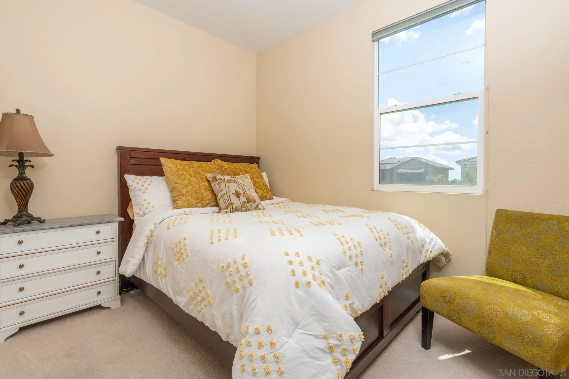 https://cdn.realtyfeed.com/cdn/127/260009858/fc587ddce212eab113741a978d93eafd.webp