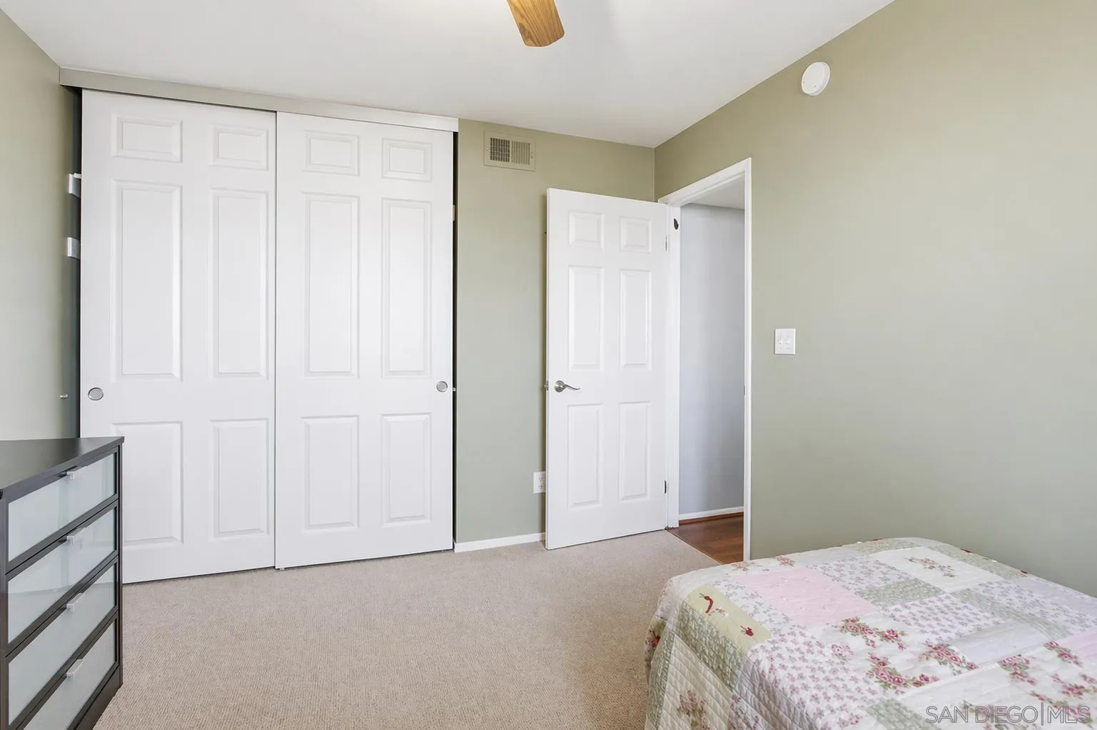 https://cdn.realtyfeed.com/cdn/127/260009859/af7217ac08dd629d9c24e6cb2e20f20f.webp