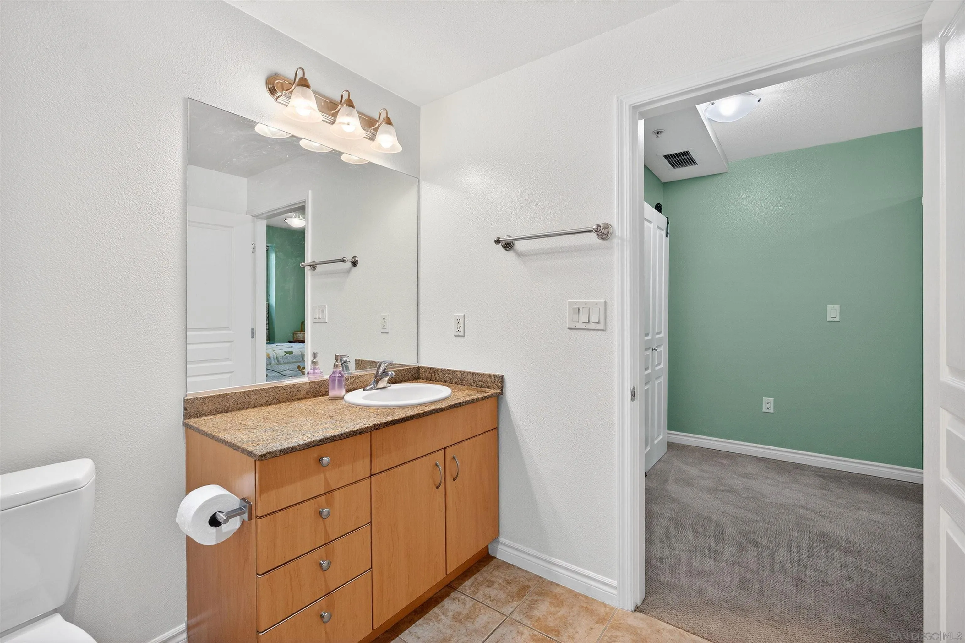 Photo #19: 260009861 Listing: Photo #19