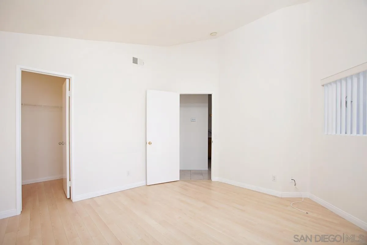 Photo #18: 260009863 Listing: Photo #18