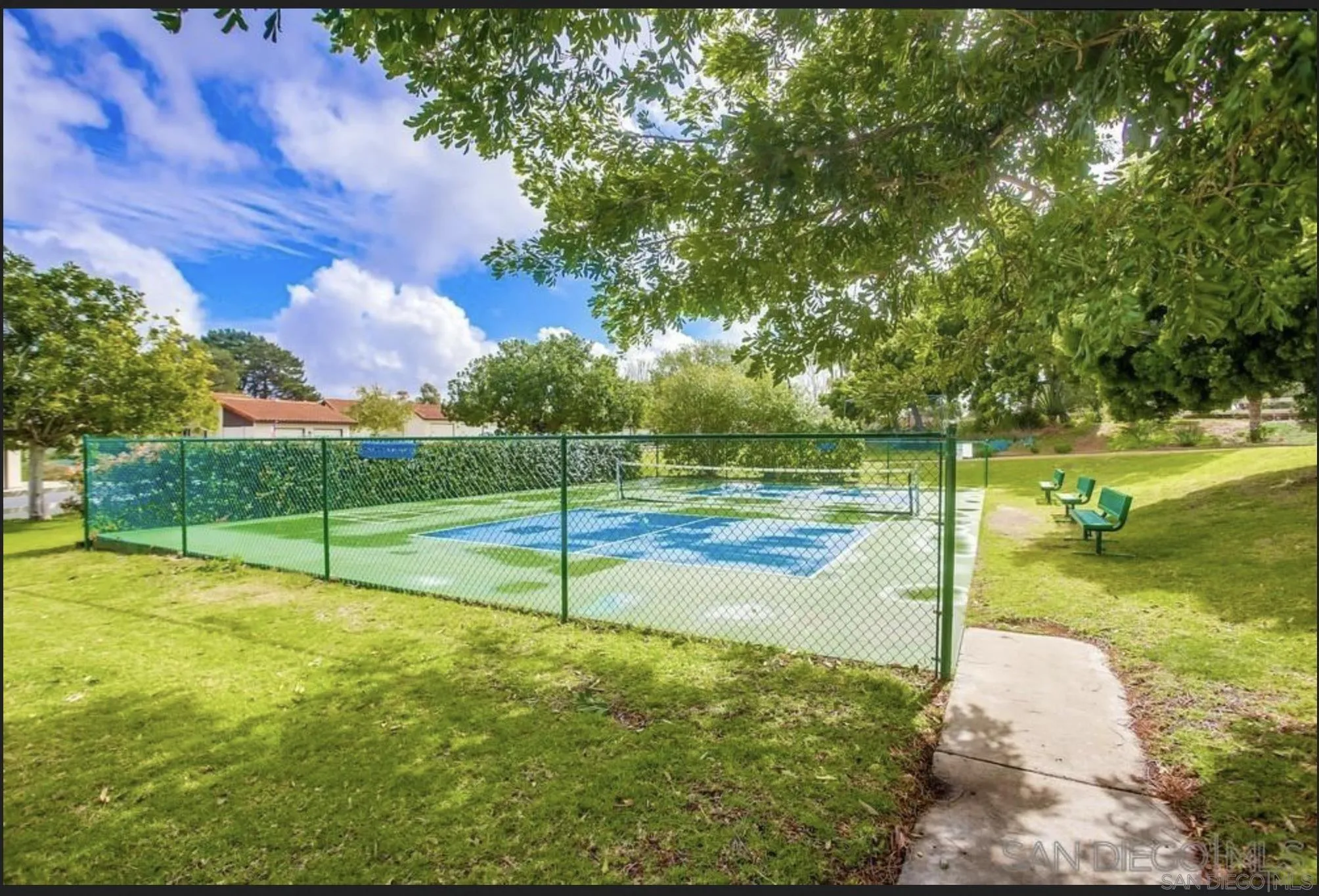 https://cdn.realtyfeed.com/cdn/127/260009867/a4ddbe7981464f3b380e2ccec10a603b.webp