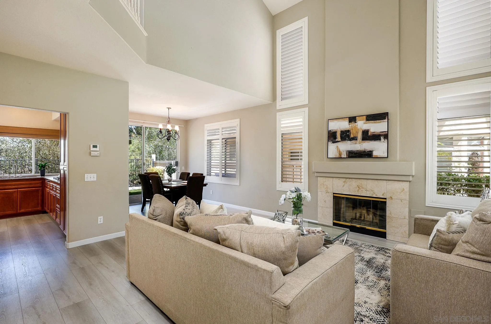 Photo #5: 260009871 Listing: Photo #5