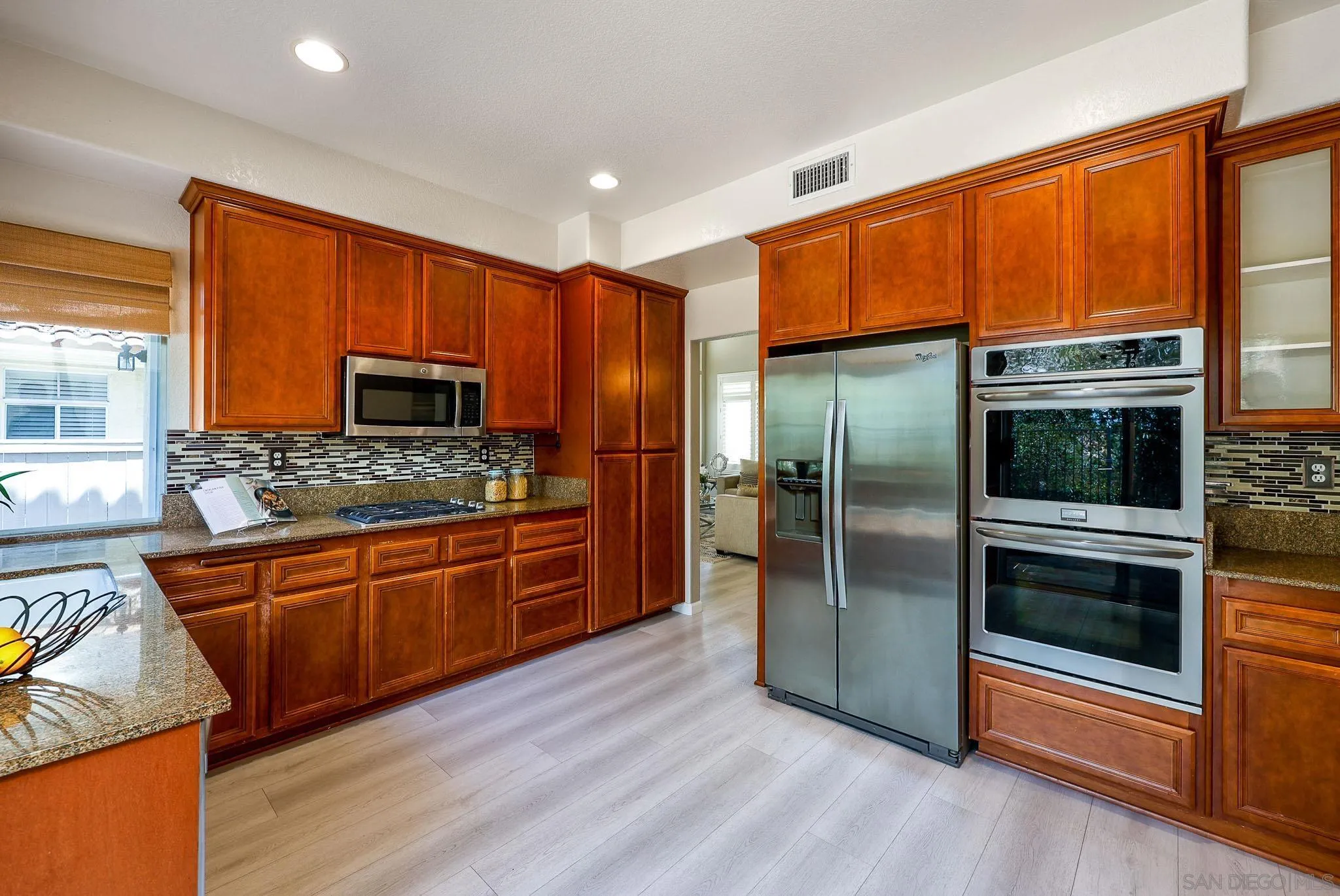 Photo #14: 260009871 Listing: Photo #14