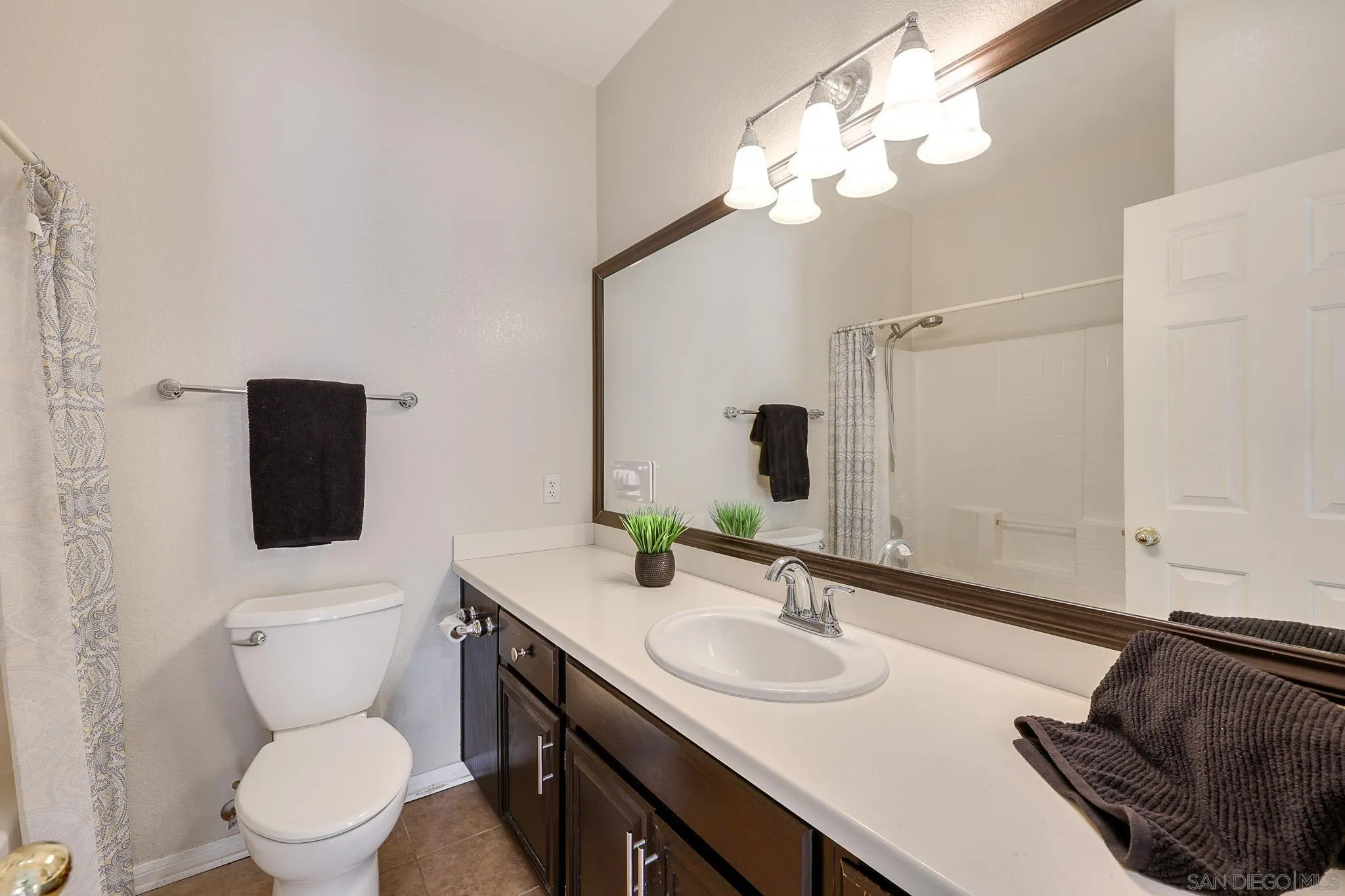Photo #27: 260009871 Listing: Photo #27