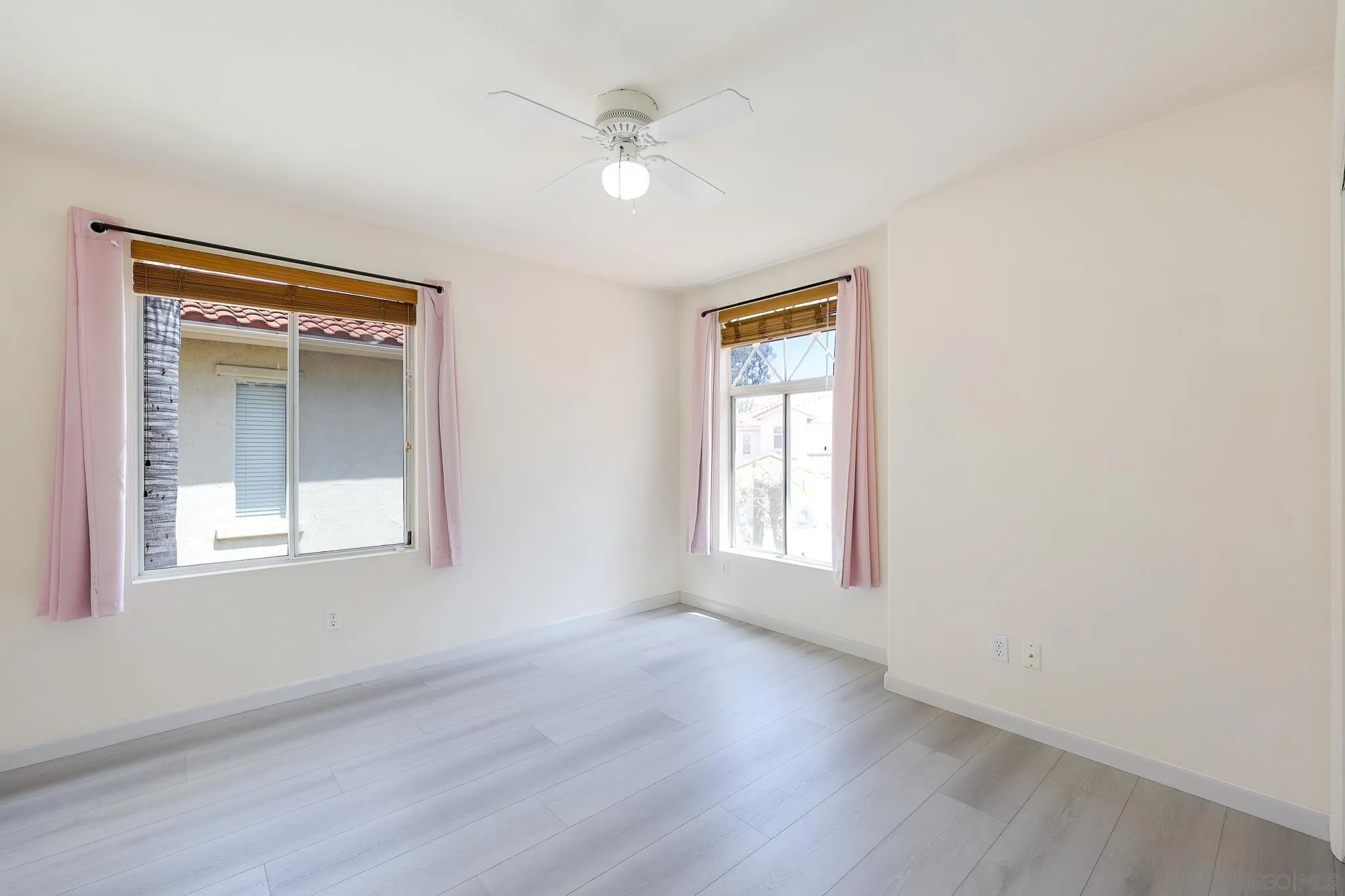Photo #24: 260009871 Listing: Photo #24