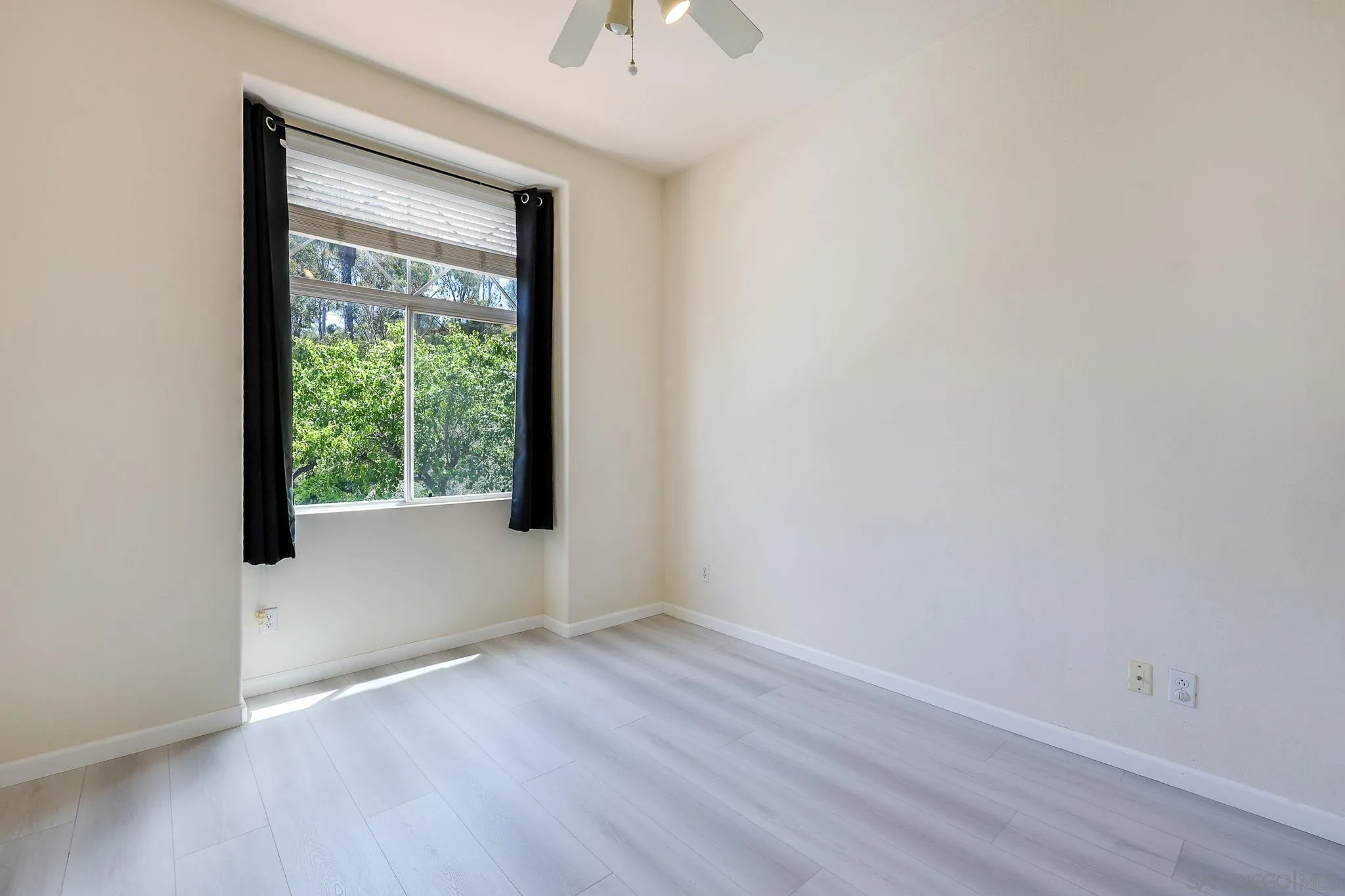 Photo #26: 260009871 Listing: Photo #26