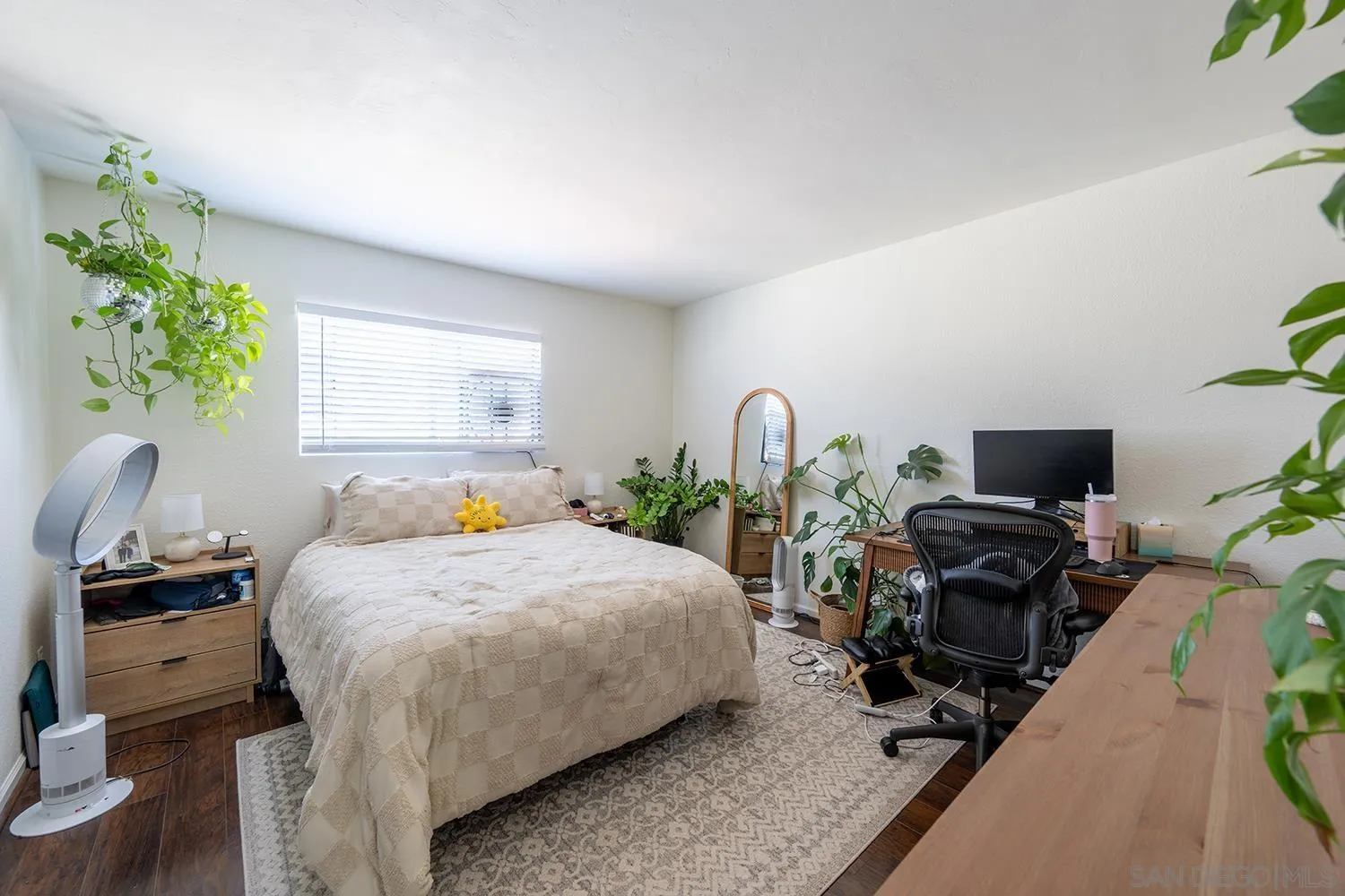 Photo #12: 260009872 Listing: Photo #12