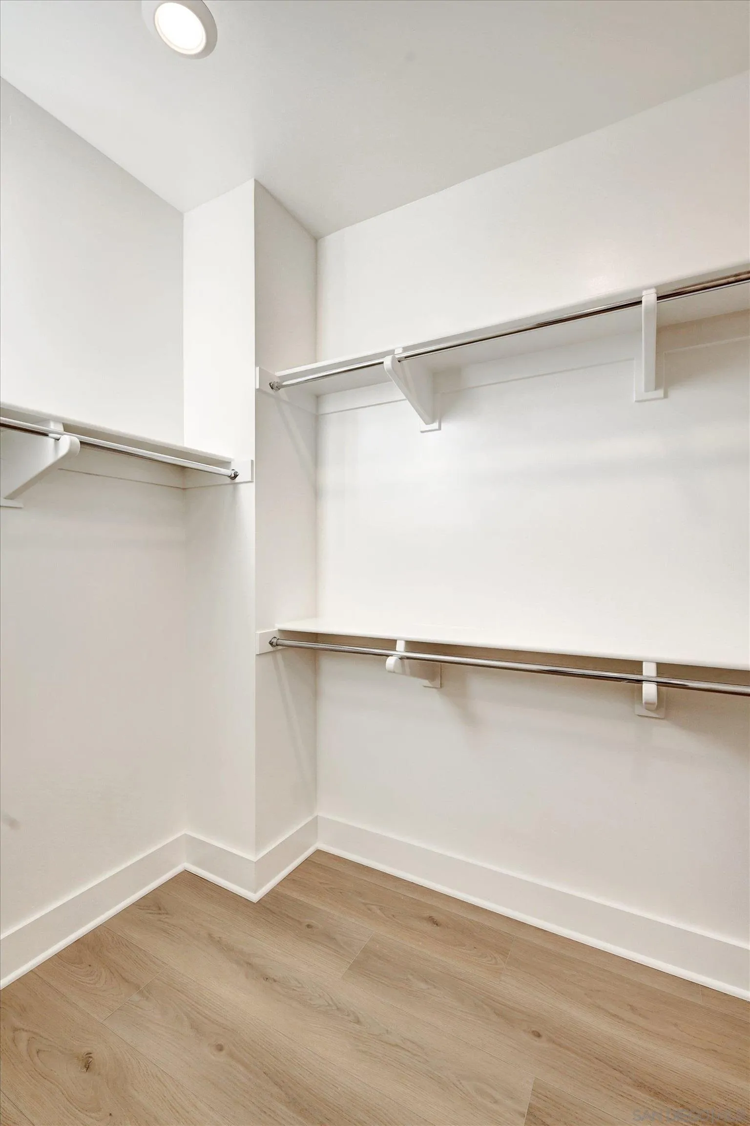 Photo #10: 260009877 Listing: Photo #10