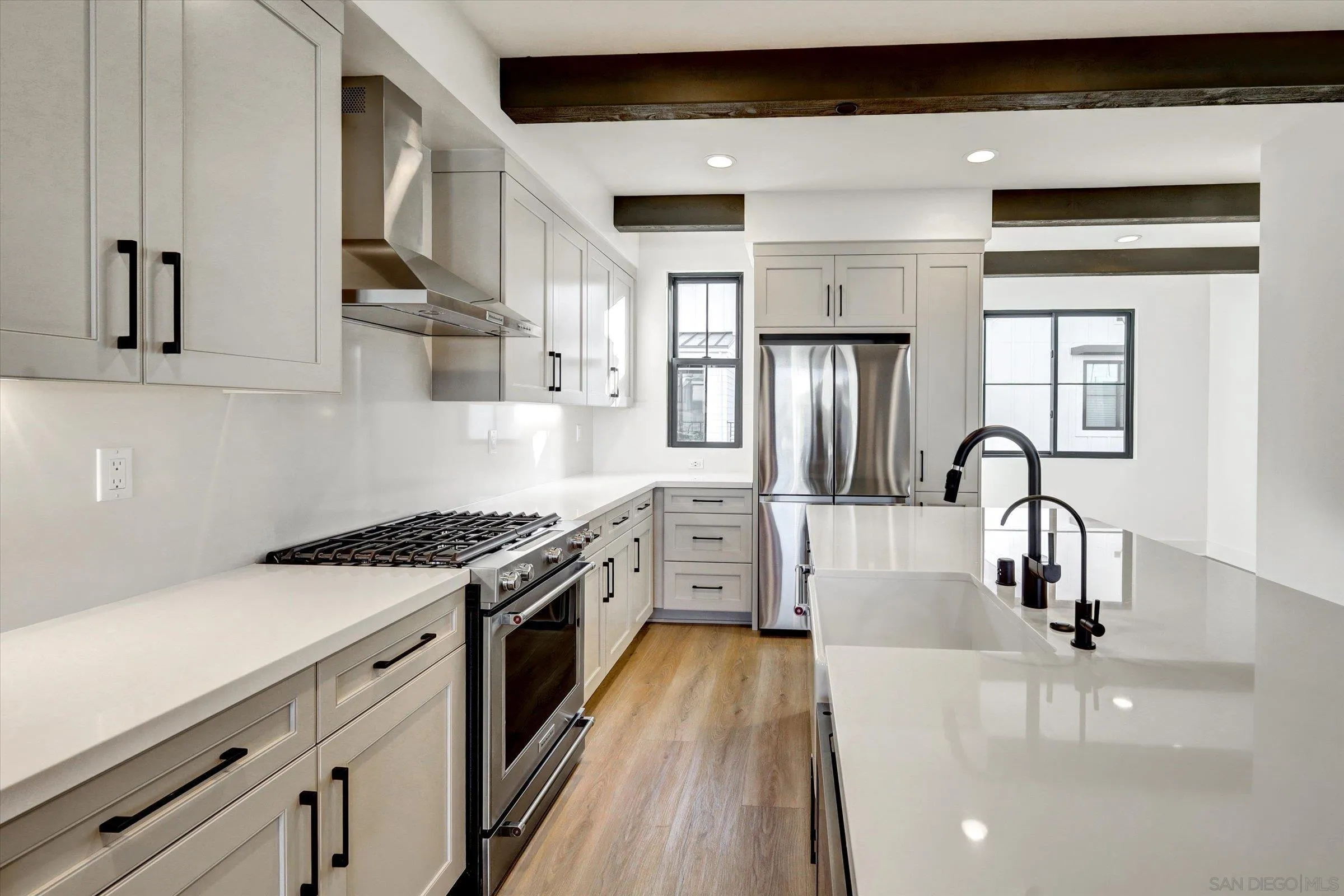 Photo #3: 260009877 Listing: Photo #3