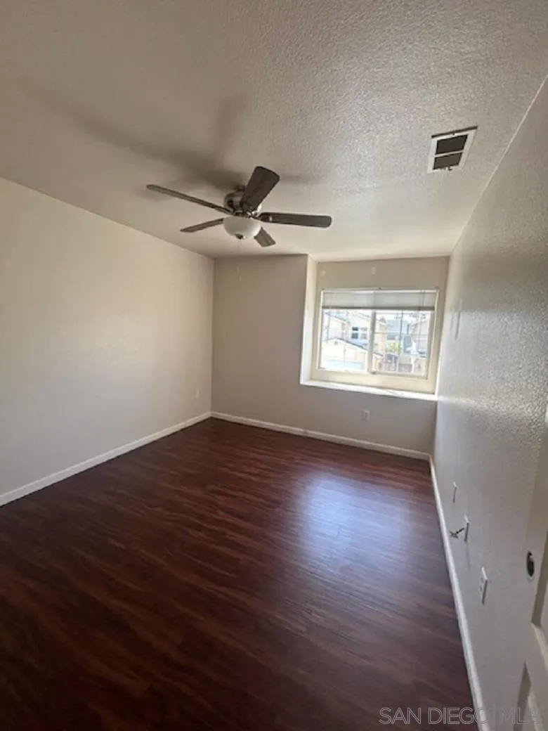 https://cdn.realtyfeed.com/cdn/127/260009882/3e678f5b51c5d85380e57aa59d21d059.webp