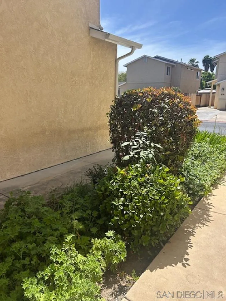https://cdn.realtyfeed.com/cdn/127/260009882/99e1d79e1d4e17b60730002cb007c2cd.webp
