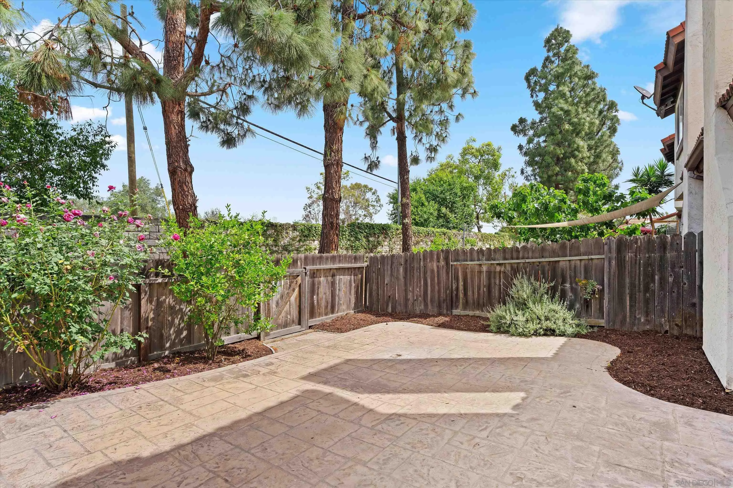 Photo #6: 260009887 Listing: Photo #6