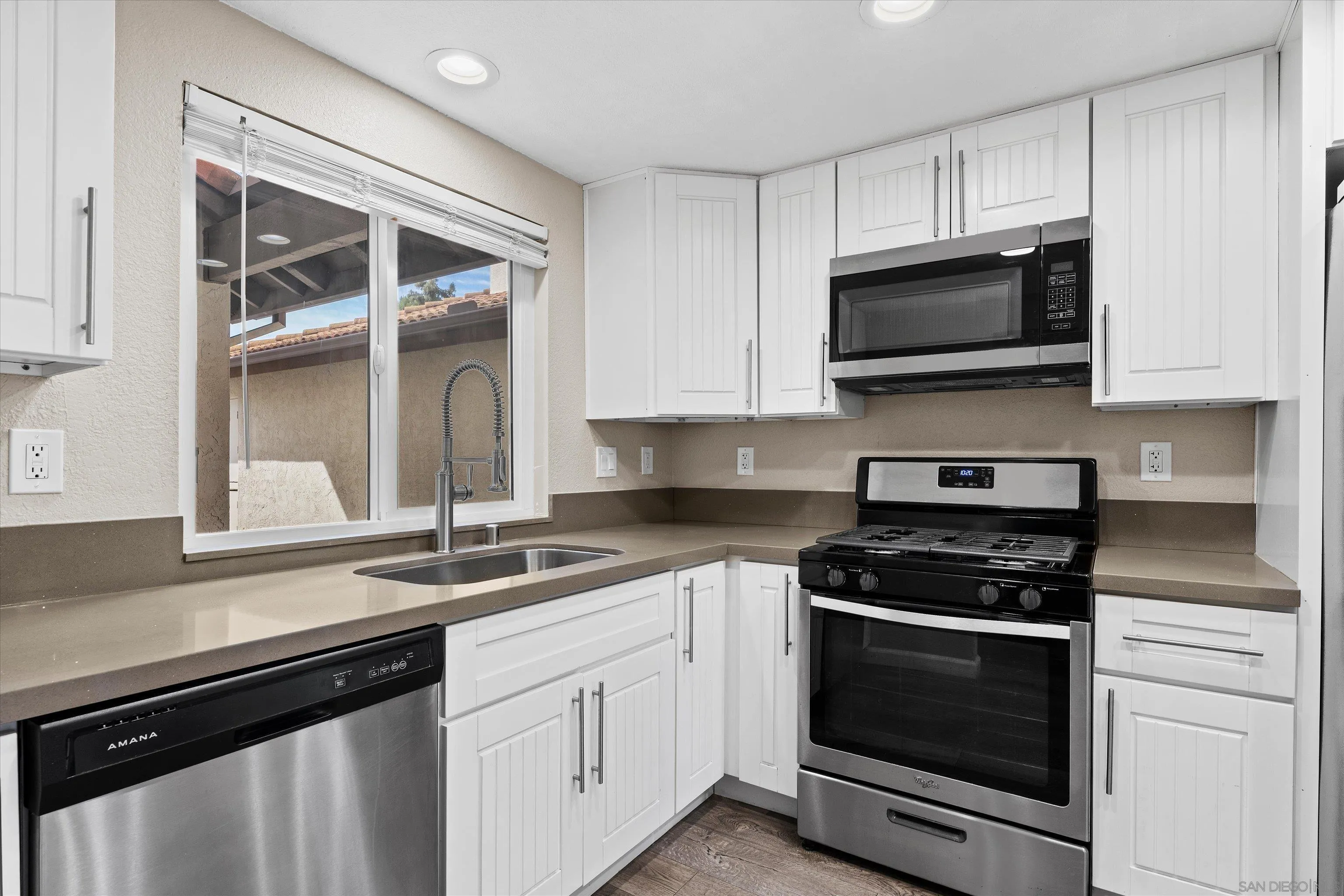 Photo #10: 260009887 Listing: Photo #10