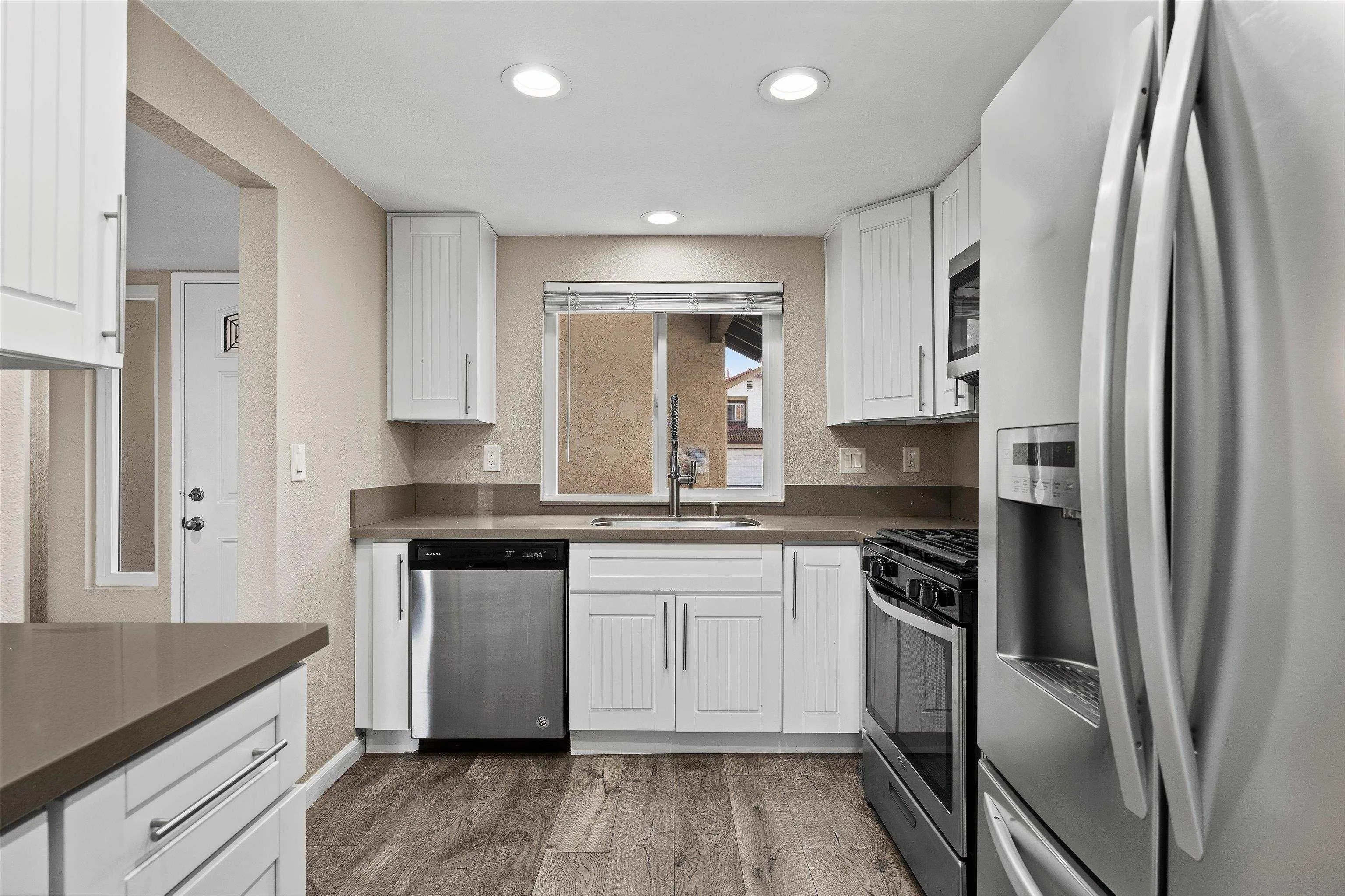 Photo #5: 260009887 Listing: Photo #5