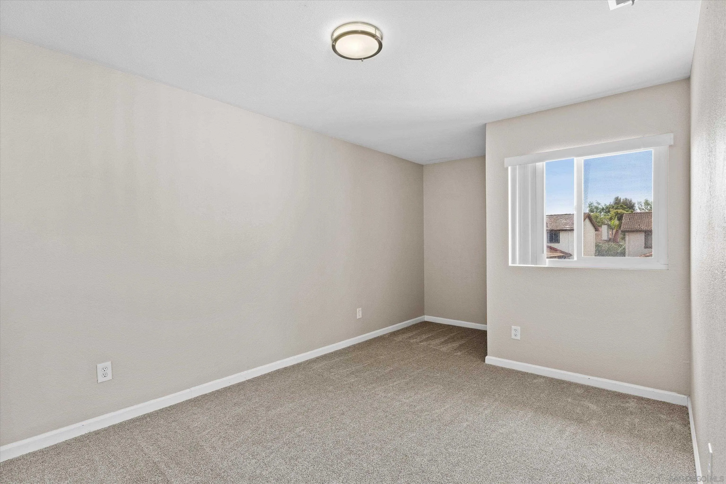 Photo #23: 260009887 Listing: Photo #23